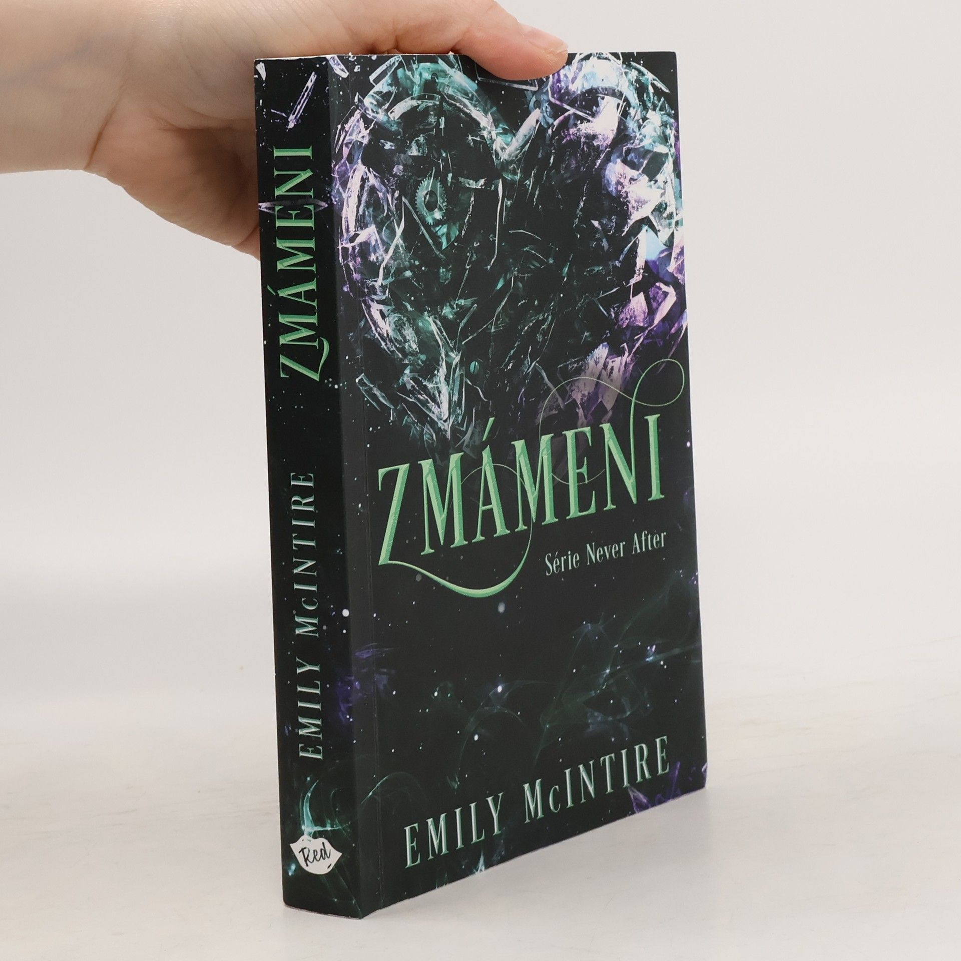 Emily McIntire Zmámeni