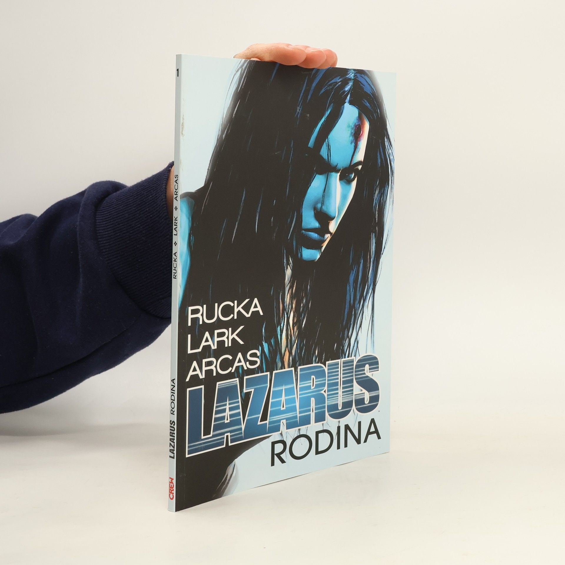 AA.VV. Lazarus. Svazek jedna; Rodina