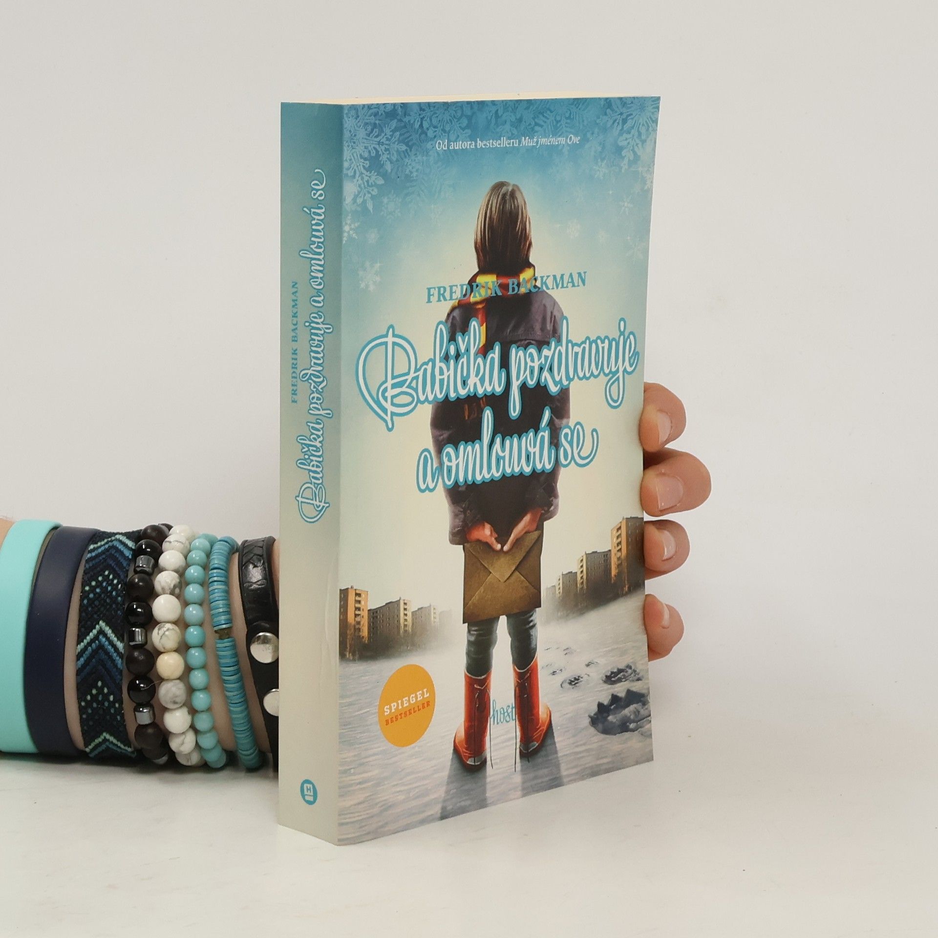 Babička pozdravuje a omlouvá se