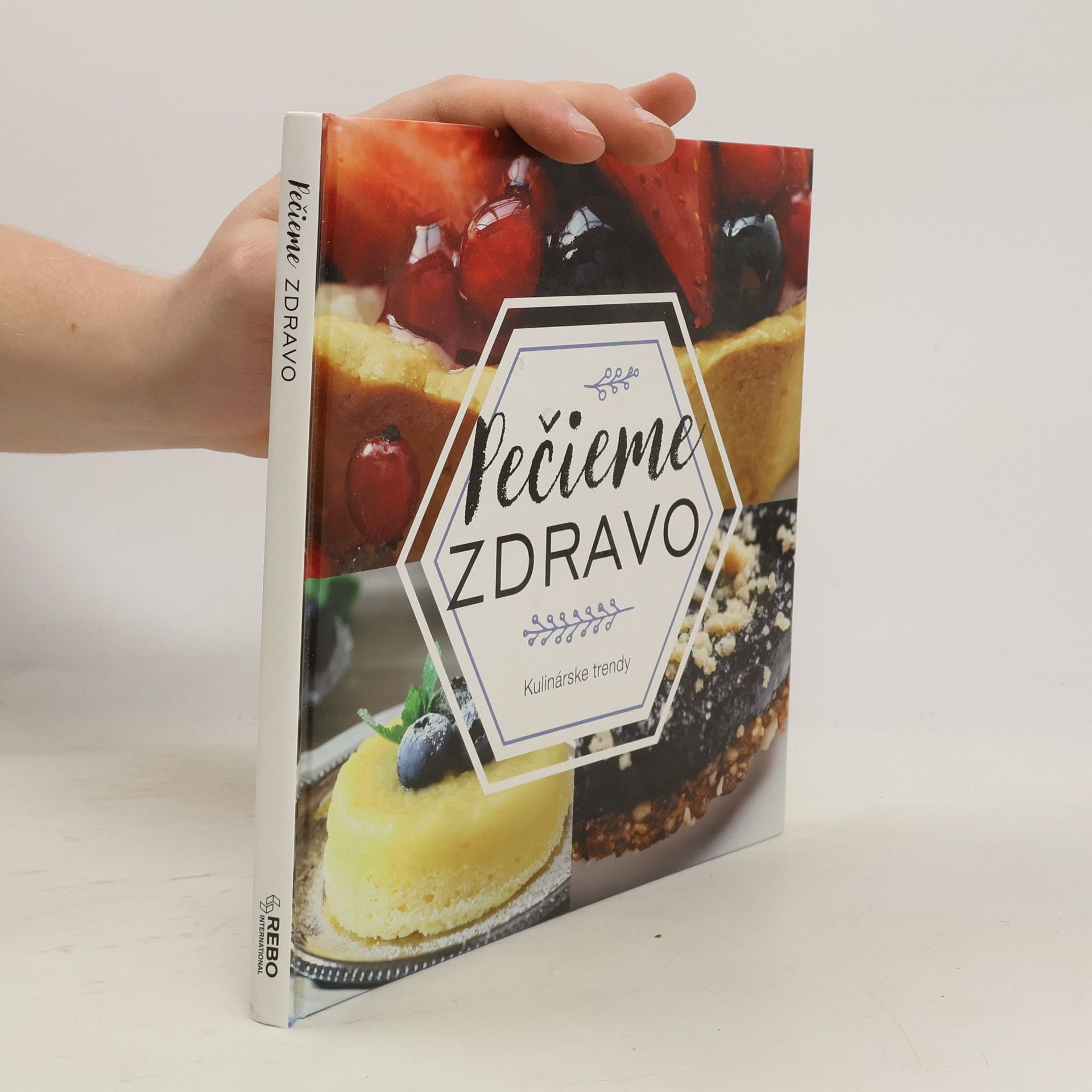 Kolektív autorov Pečieme zdravo