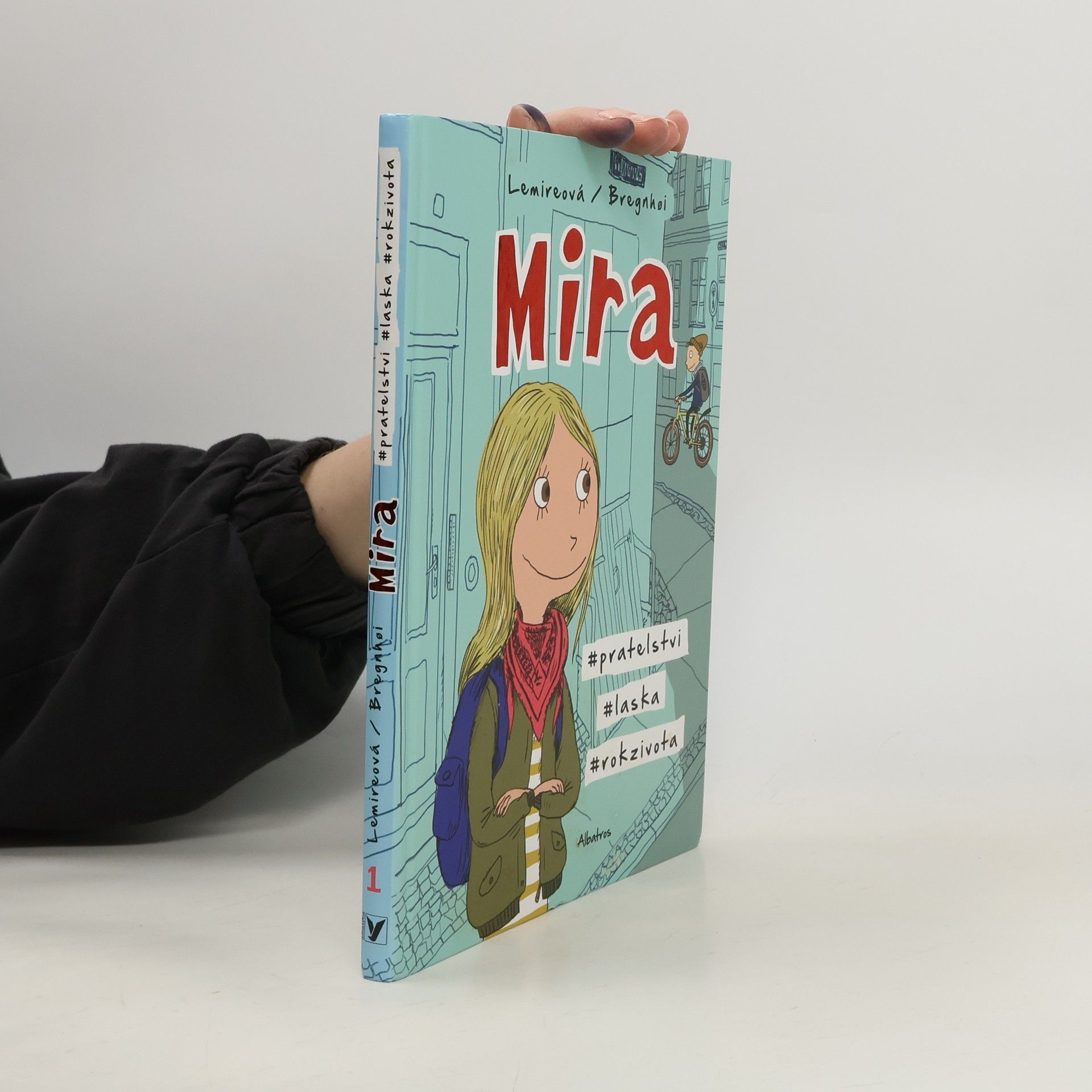 Sabine Lemire Mira : #pratelstvi, #laska, #rok zivota