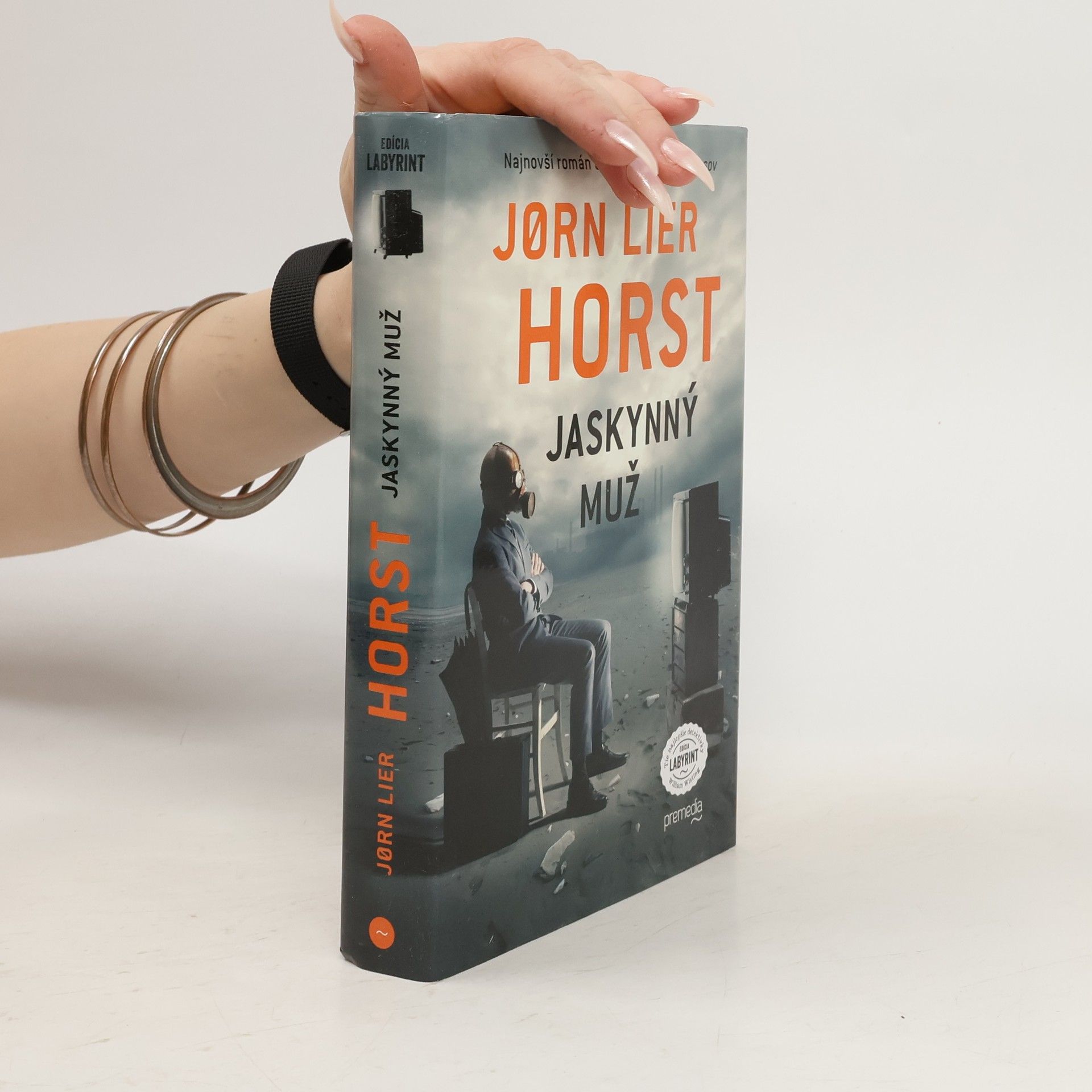 Jørn Lier Horst Jaskynný muž