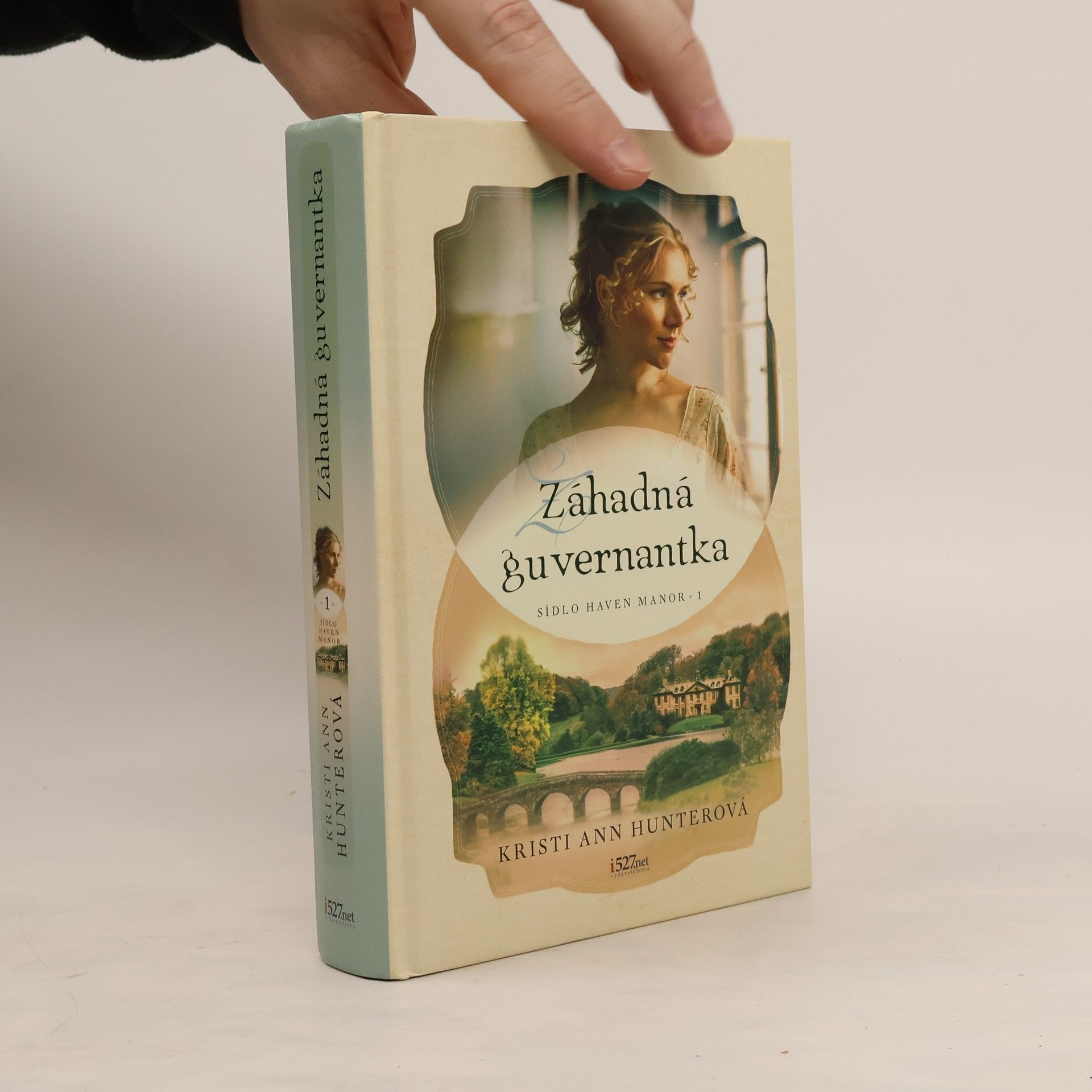 Kristi Ann Hunter Záhadná guvernantka