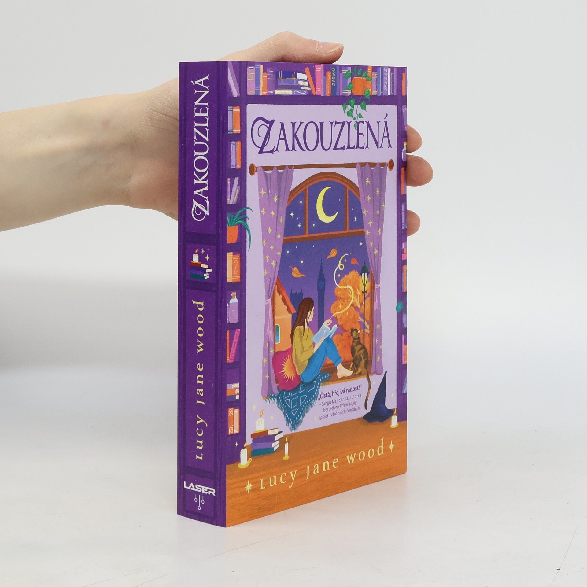 Lucy Jane Wood Zakouzlená