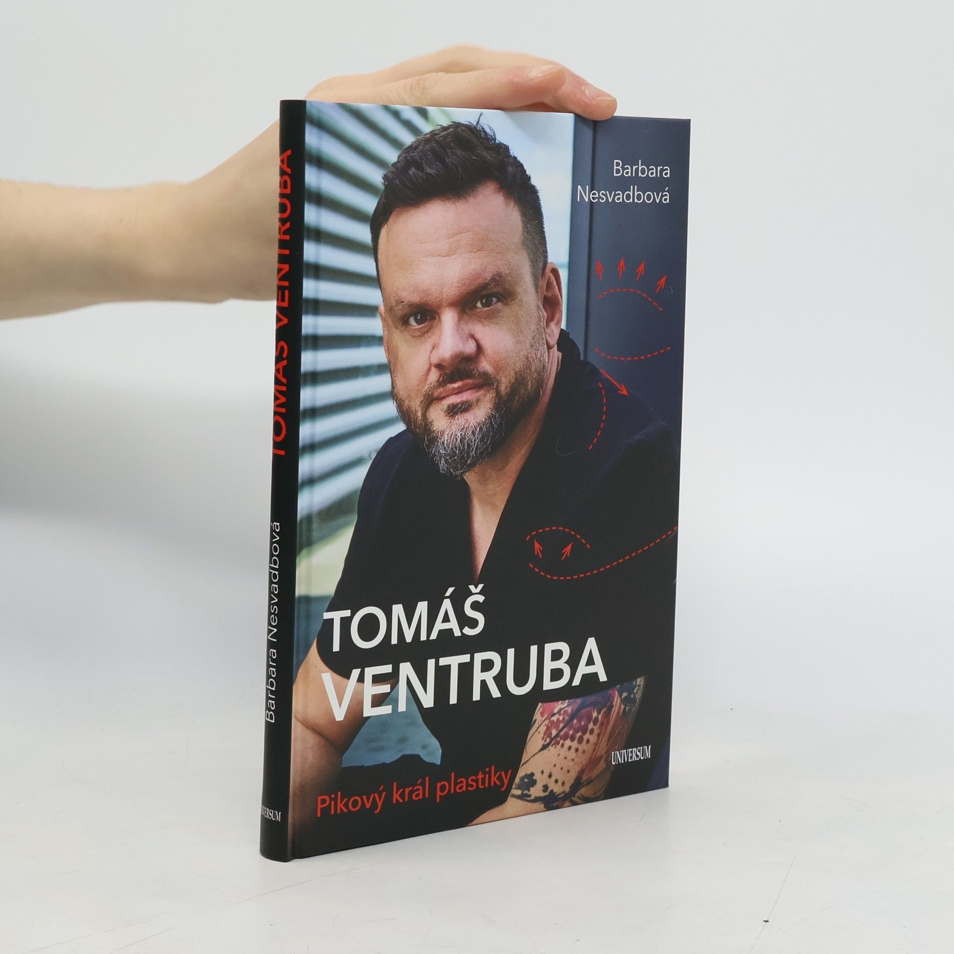 Bára Nesvadbová Tomáš Ventruba: Pikový král plastiky