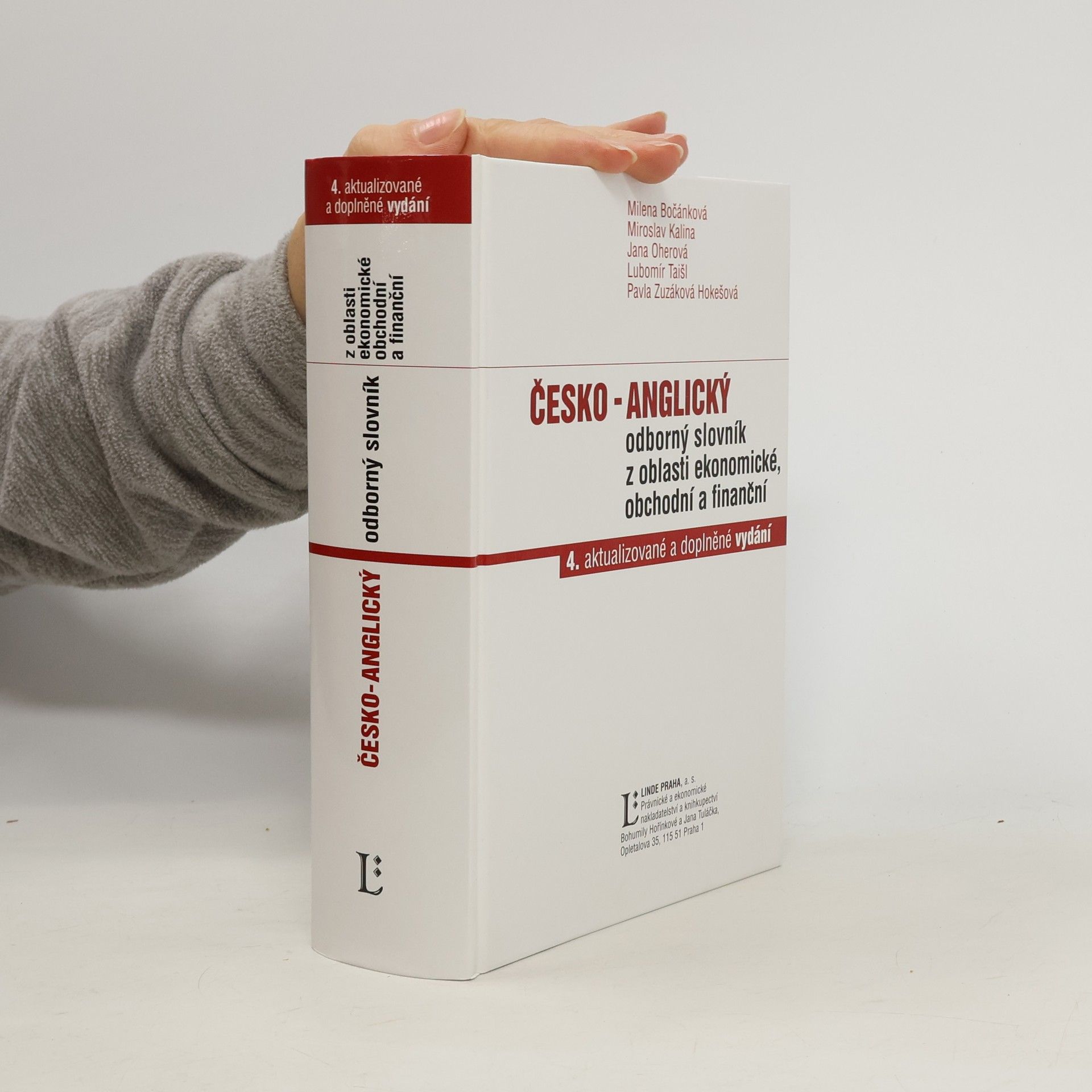 Kolektiv autorů Česko-anglický odborný slovník z oblasti ekonomické, obchodní a finanční