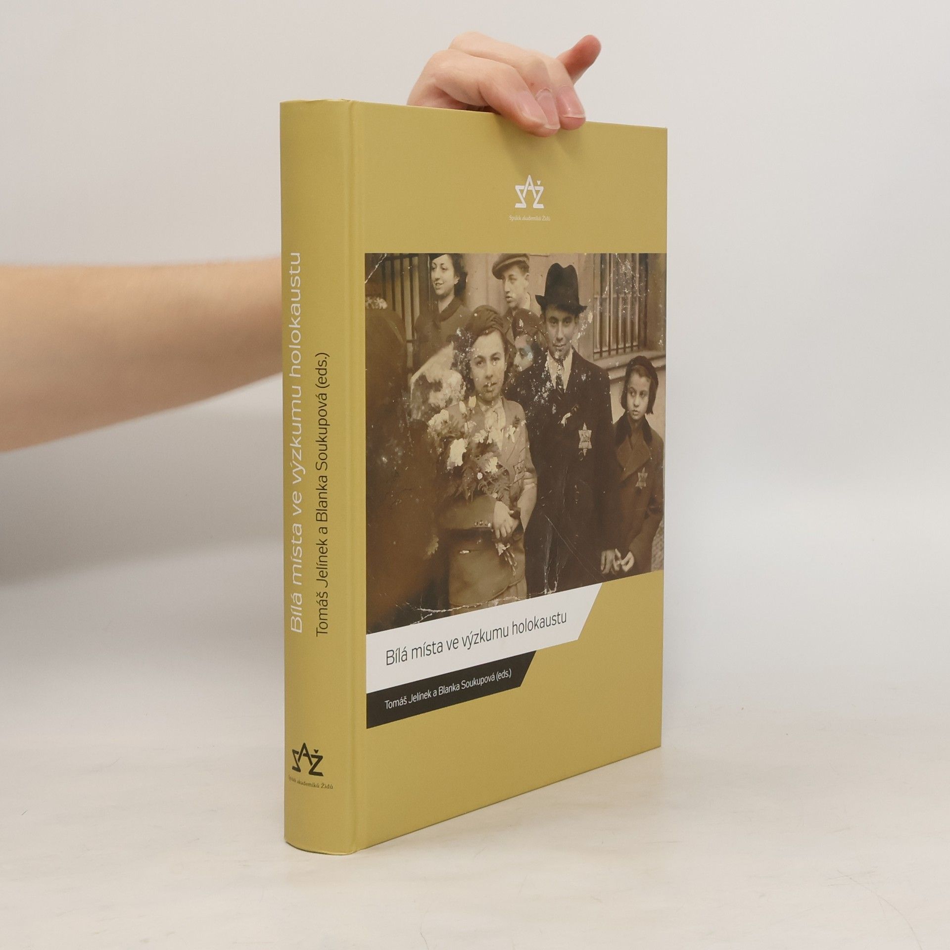 Bílá místa ve výzkumu holokaustu