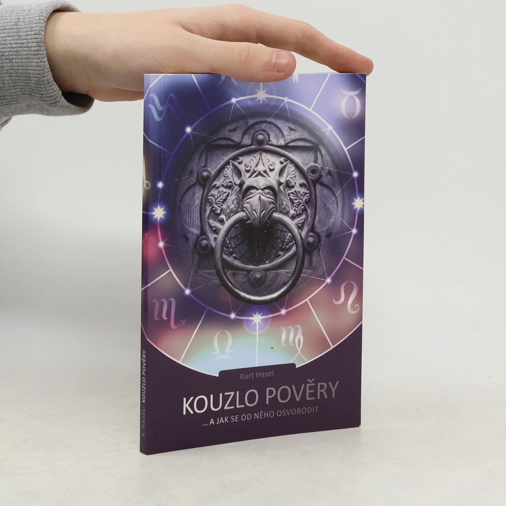 Kurt Hasel Kouzlo pověry
