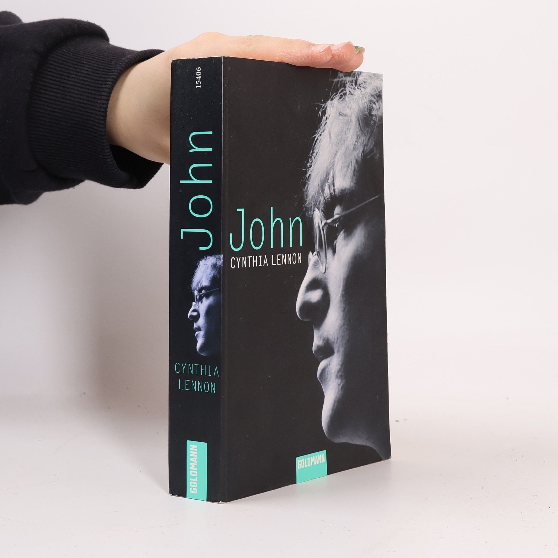Cynthia Lennon John