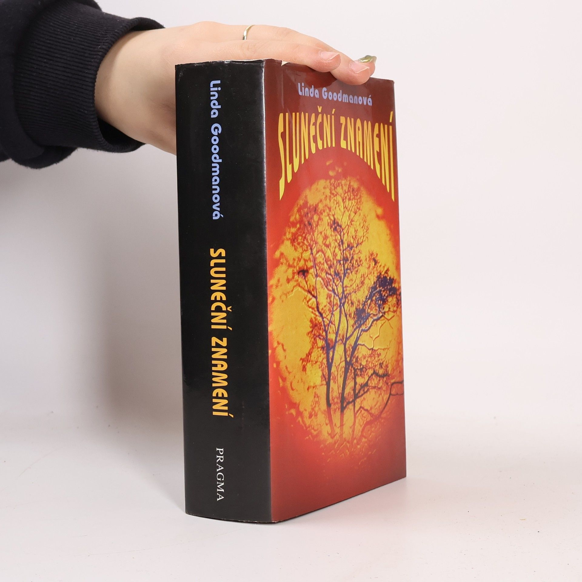 Linda Goodman Sluneční znamení