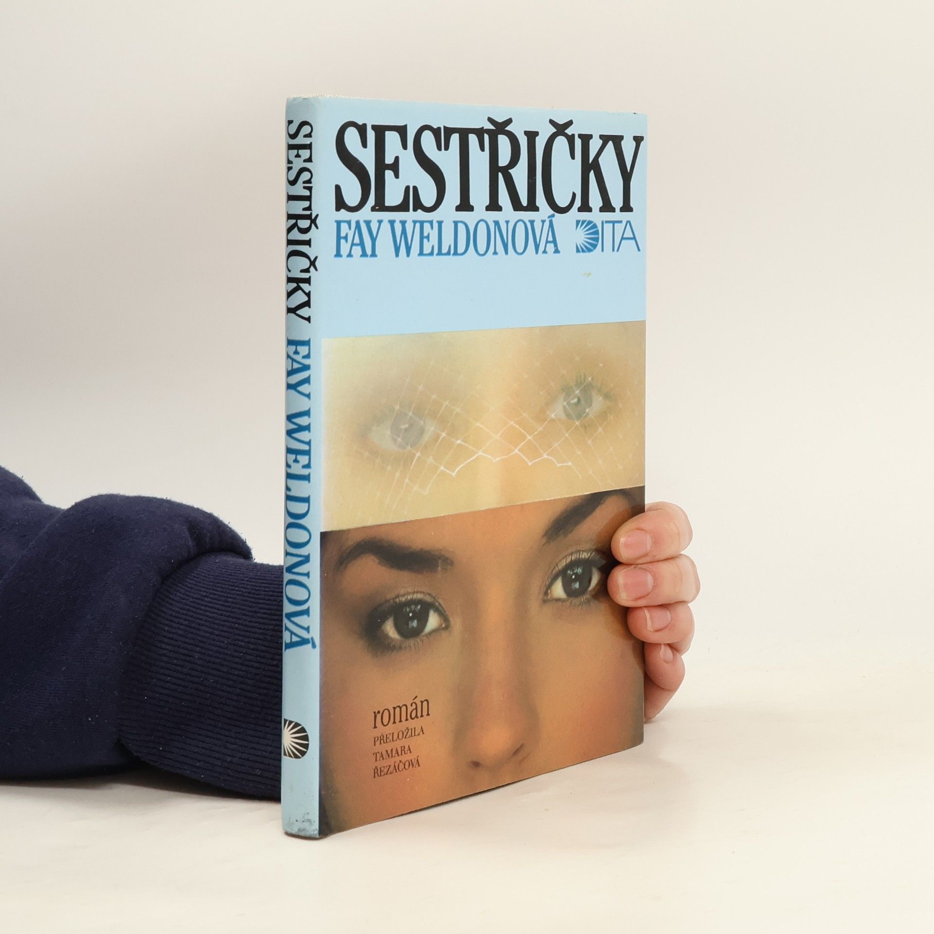 Fay Weldon Sestřičky