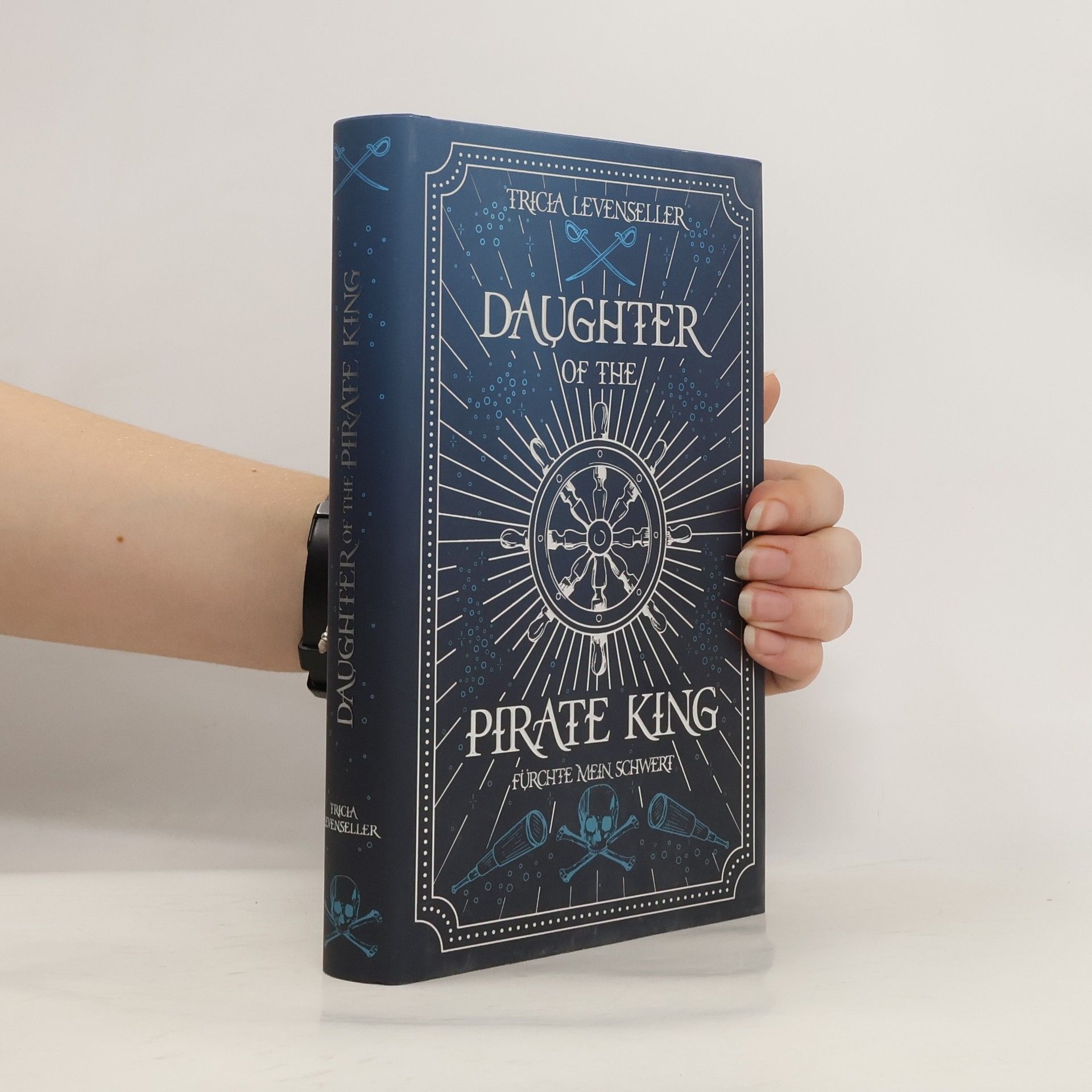 Tricia Levenseller Daughter of the Pirate King