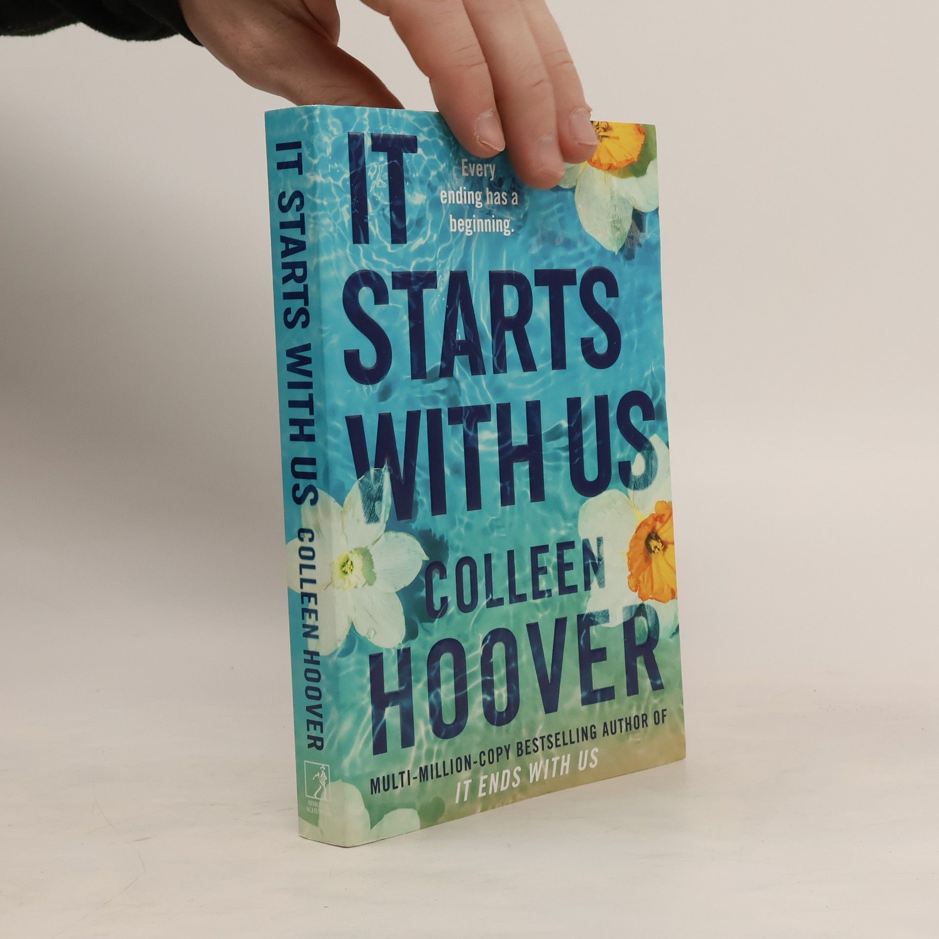 Colleen Hoover It Starts With Us