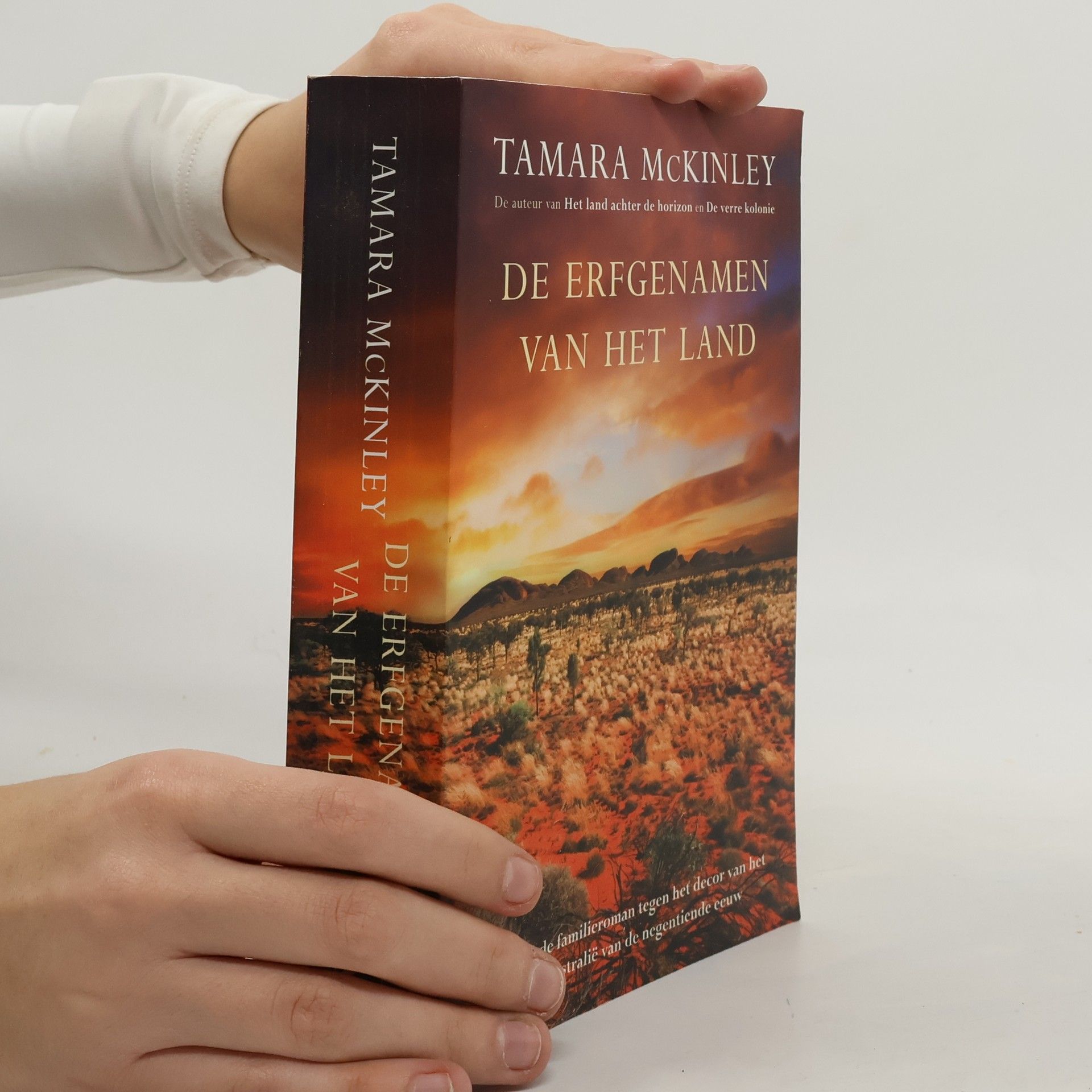 Rode aarde - 3: De erfgenamen van het land