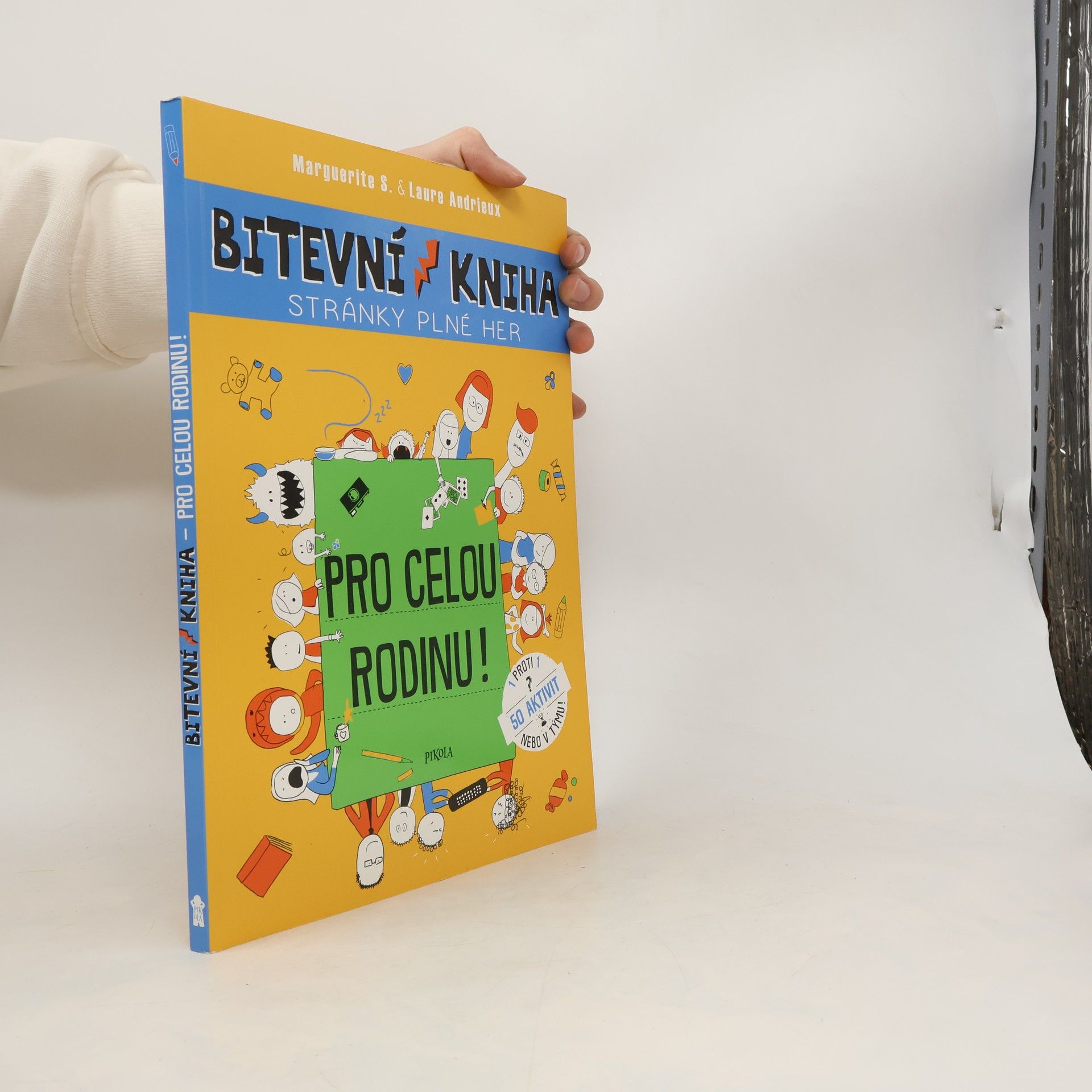 Bitevní kniha - pro celou rodinu!