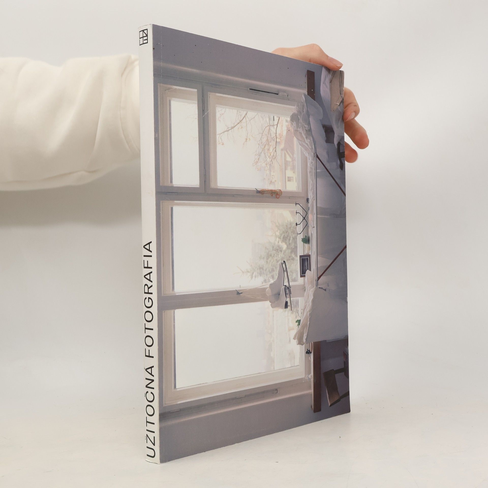 Aurel Hrabušický Užitočná fotografia. Fotografia v súčasnom slovenskom umení