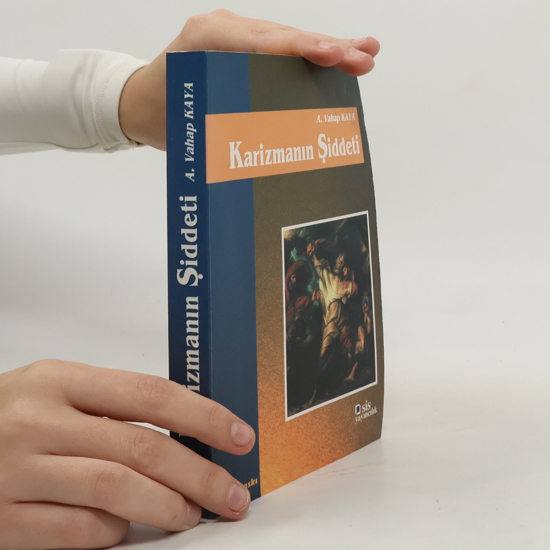 A. Vahap Kaya Toplumsal değișme ac̦isindan karizmanin șiddeti