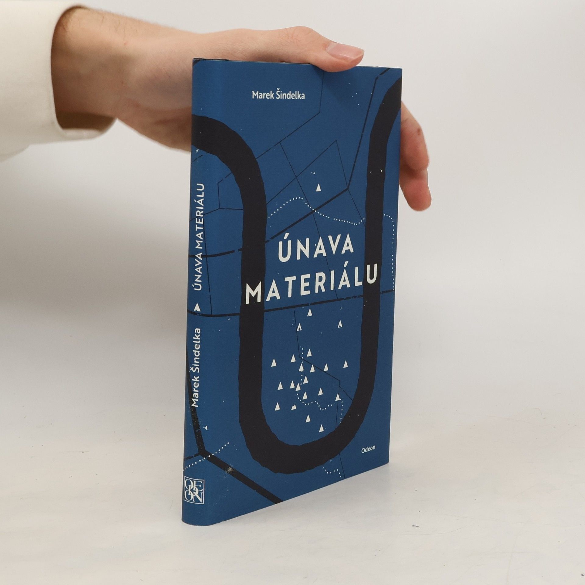 Marek Šindelka Únava materiálu