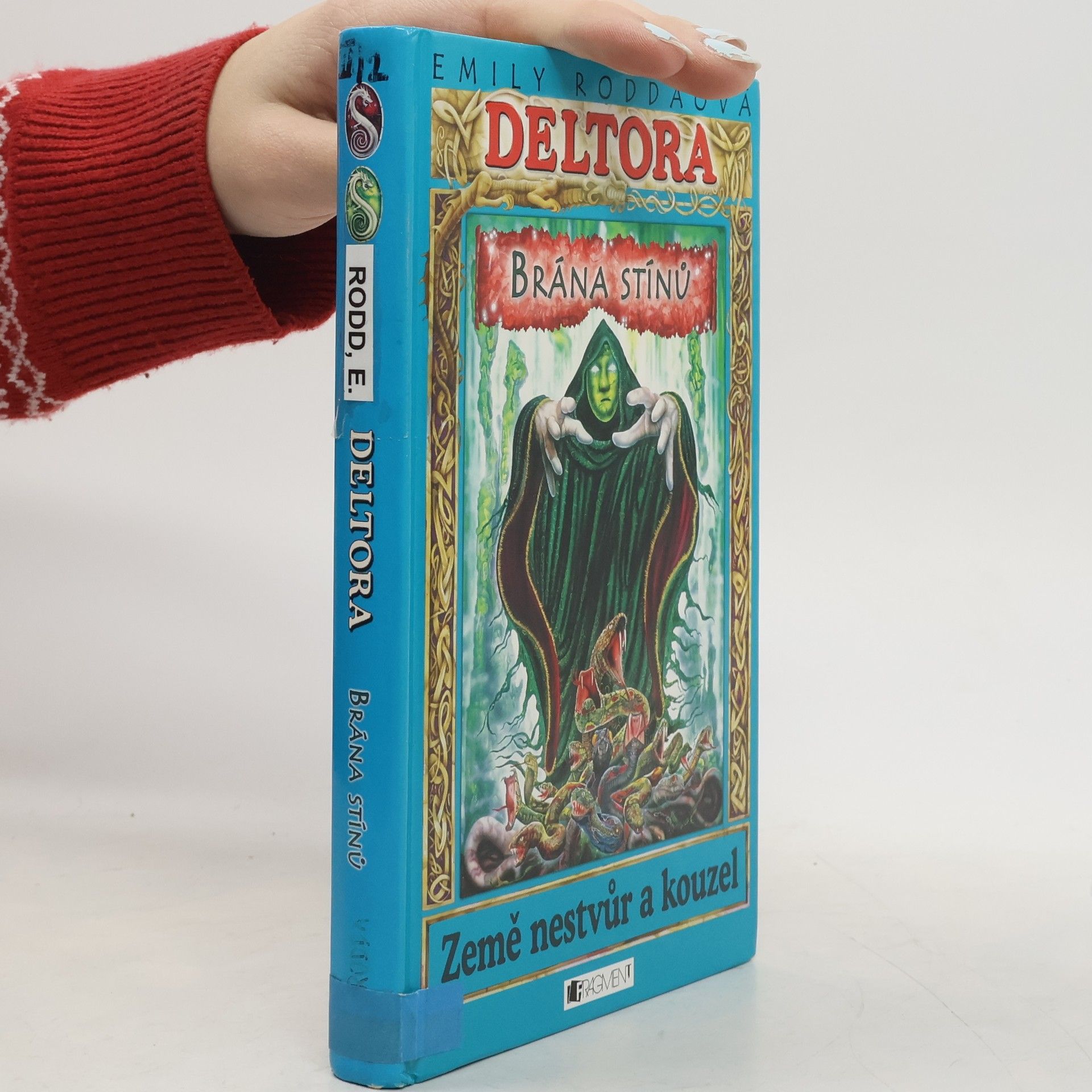 Jennifer Rowe Deltora. Brána stínů