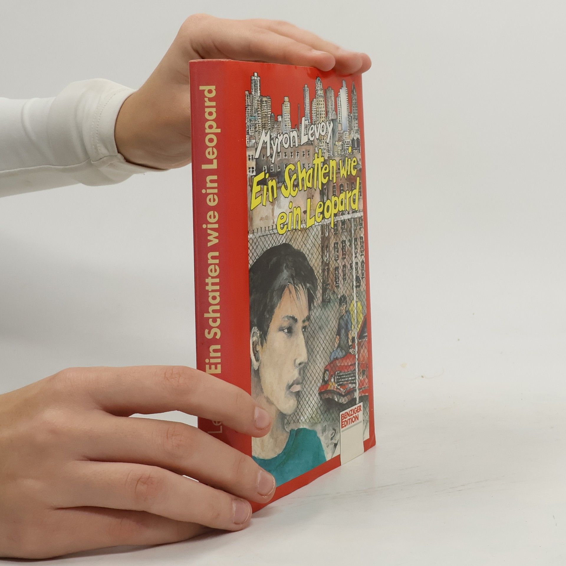 Ein Schatten wie ein Leopard