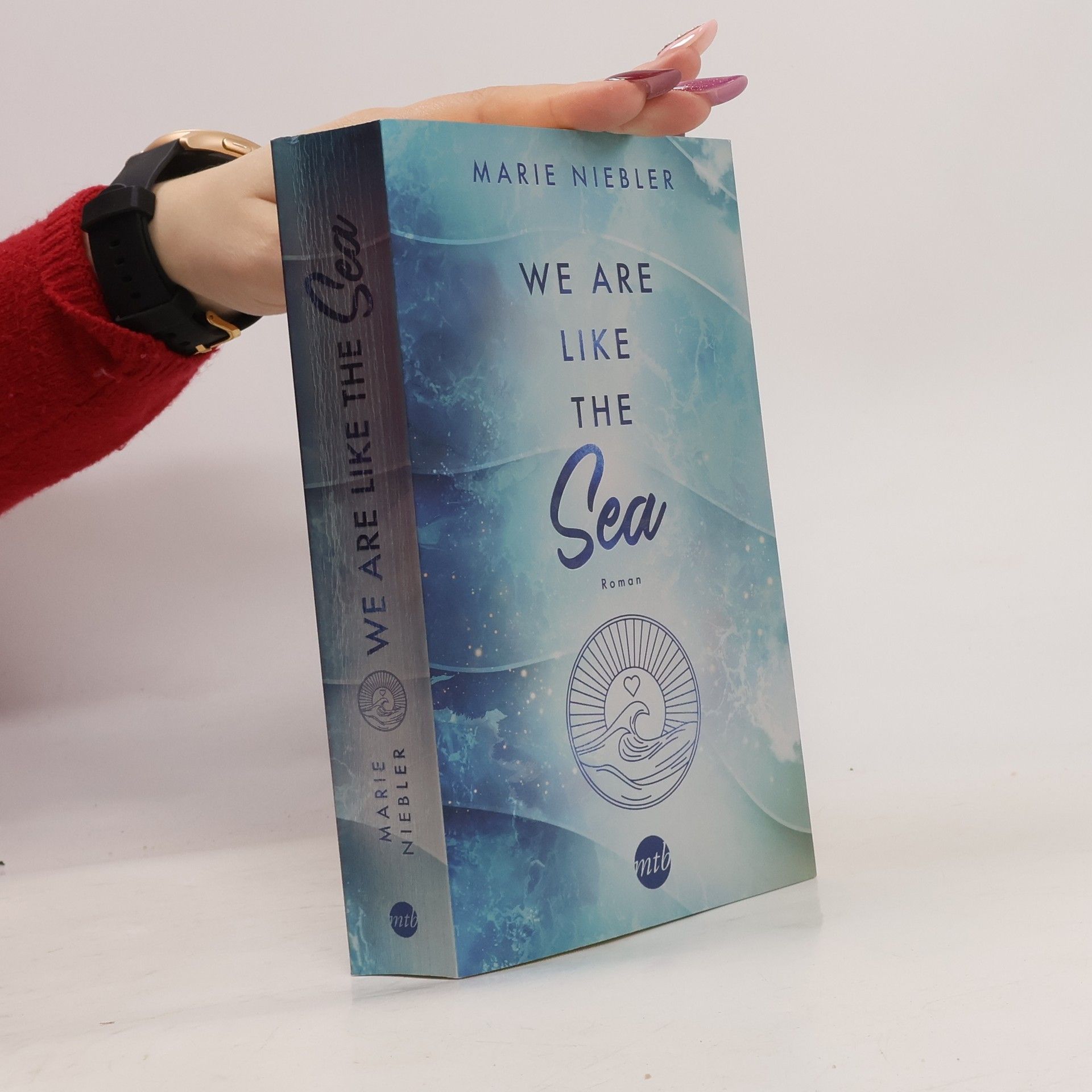 Marie Niebler We Are Like the Sea