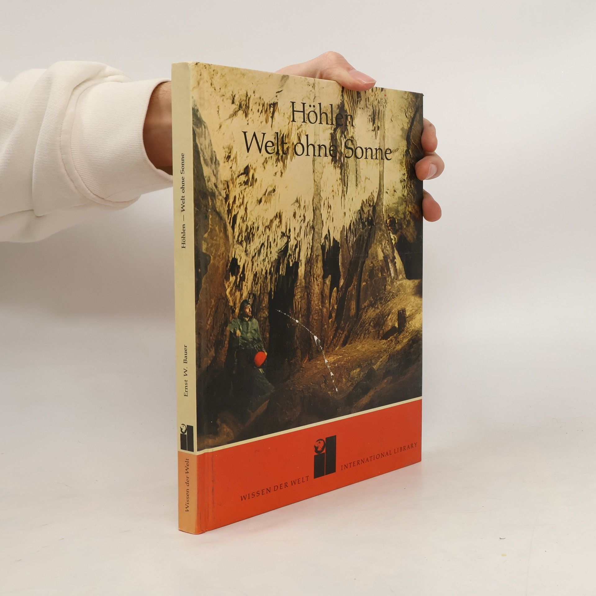 Kolektiv autorů Höhlen. Welt ohne Sonne