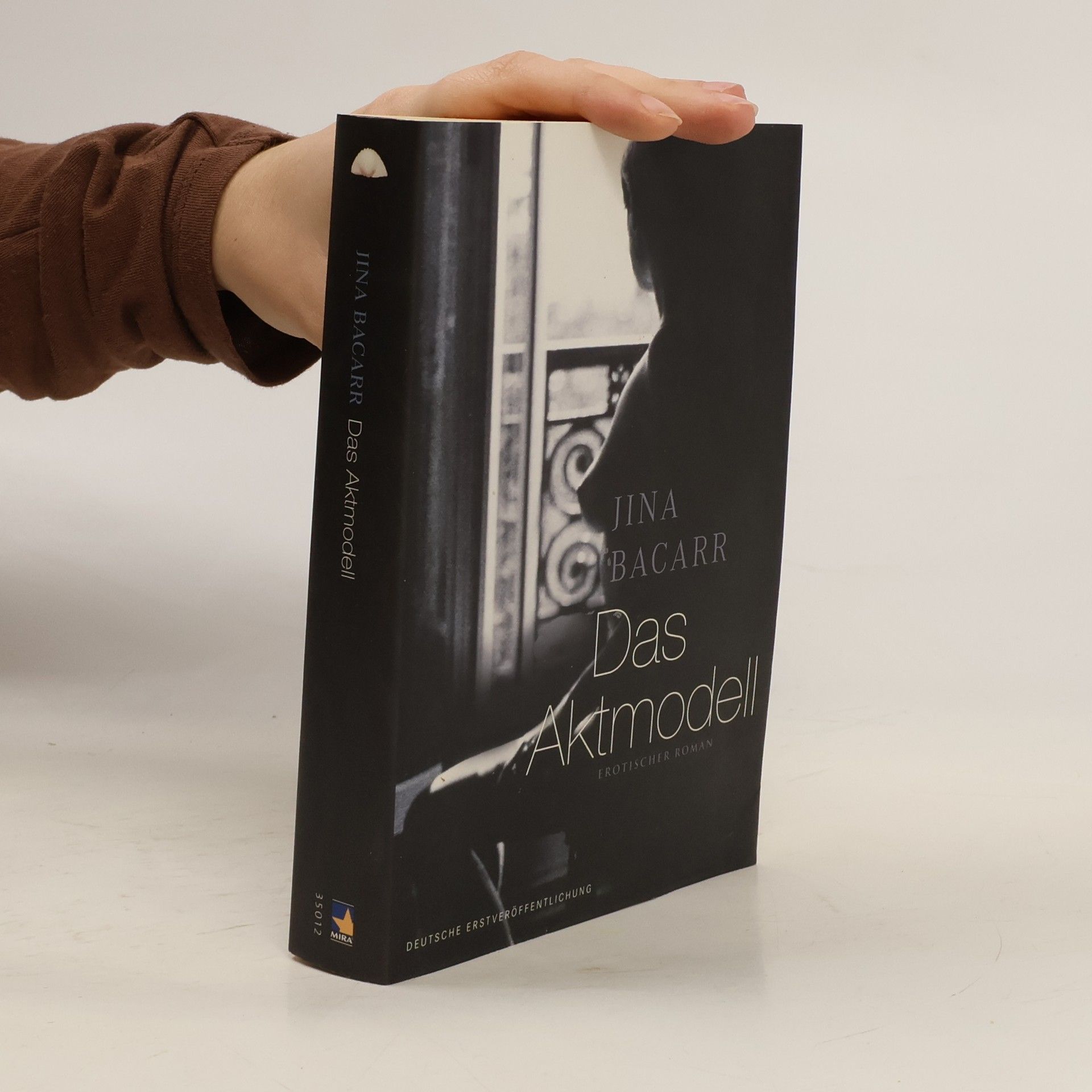 Ba Jin Das Aktmodell