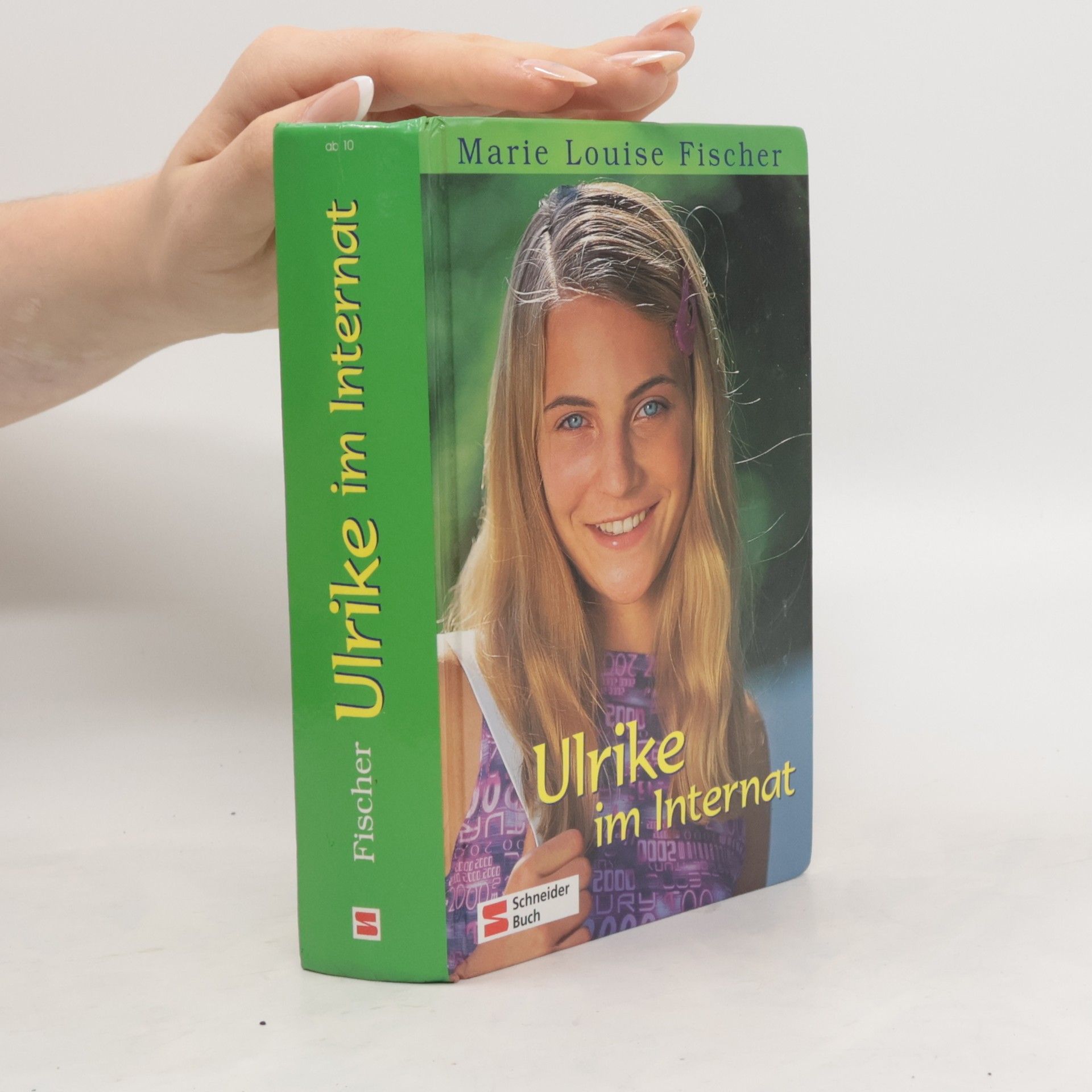 Marie Louise Fischer Ulrike im Internat