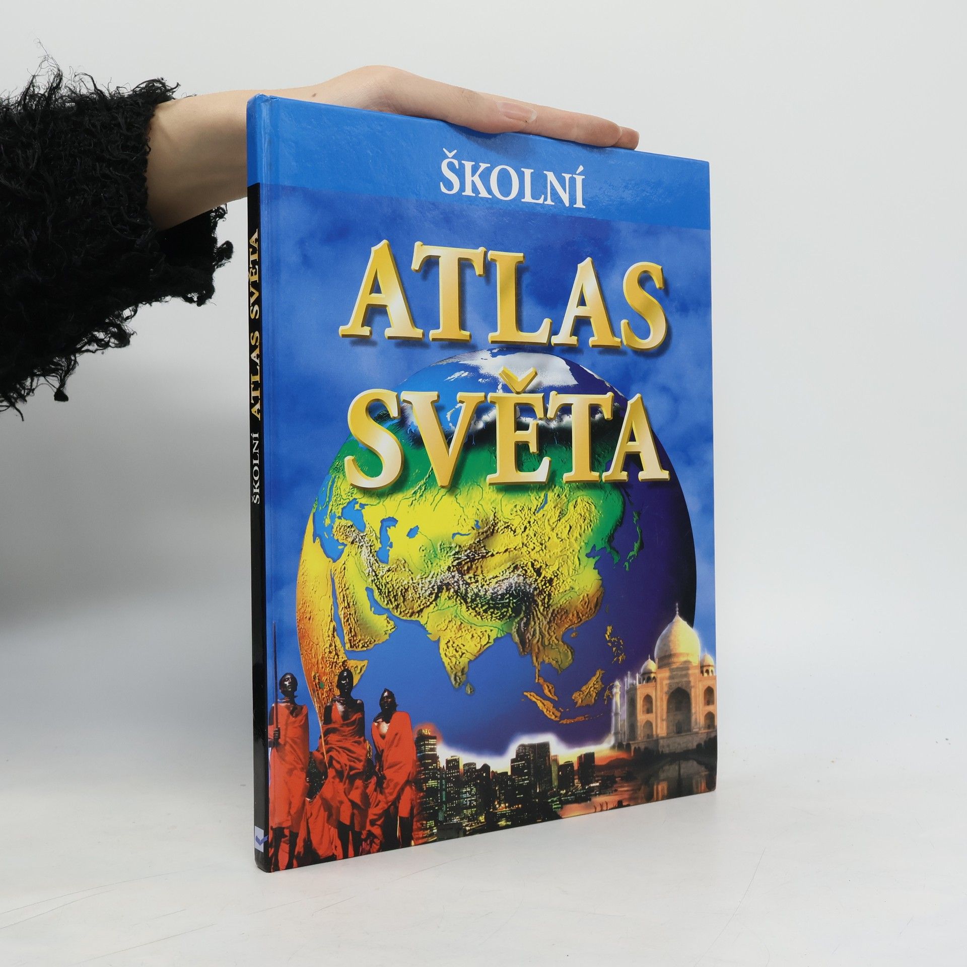 s.r.o Svojtka § Co. Školní atlas světa