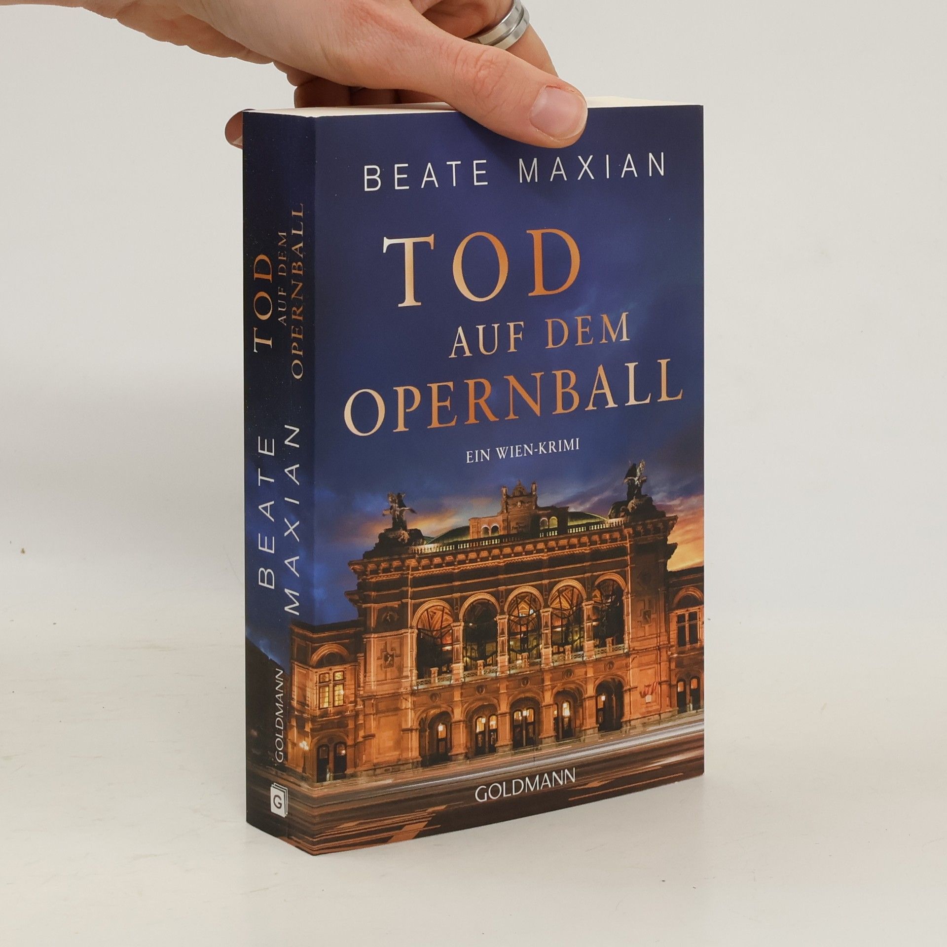 Tod auf dem Opernball