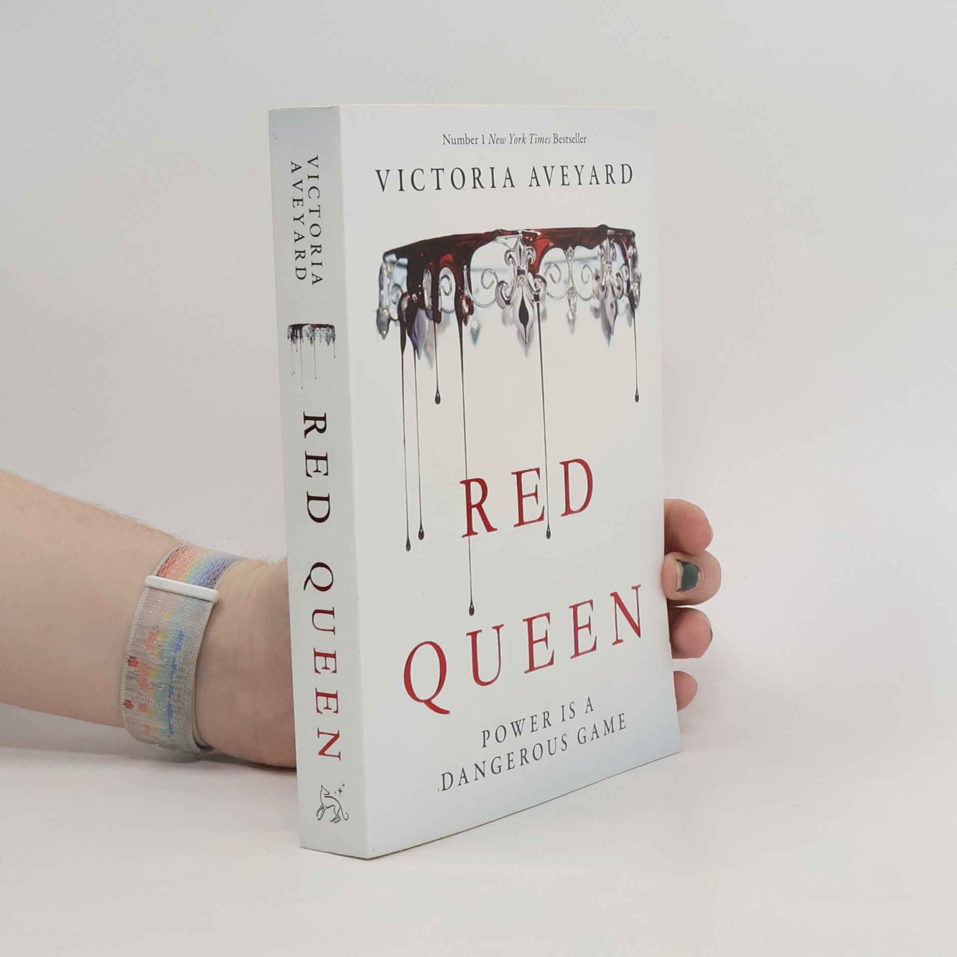 Victoria Aveyard Red Queen