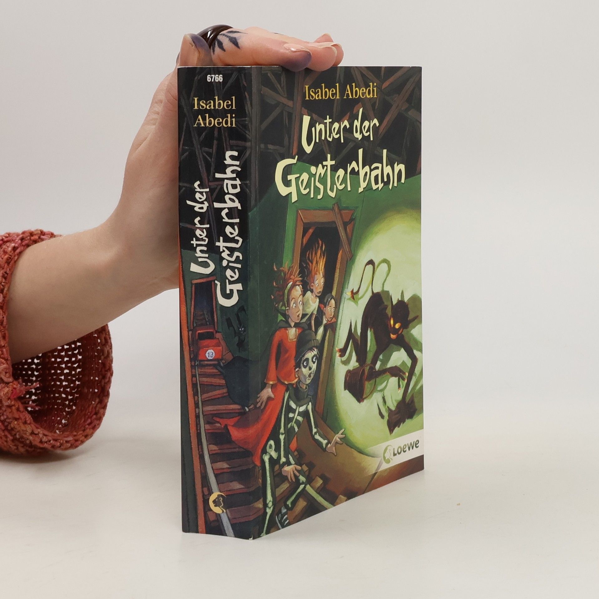 Unter der Geisterbahn