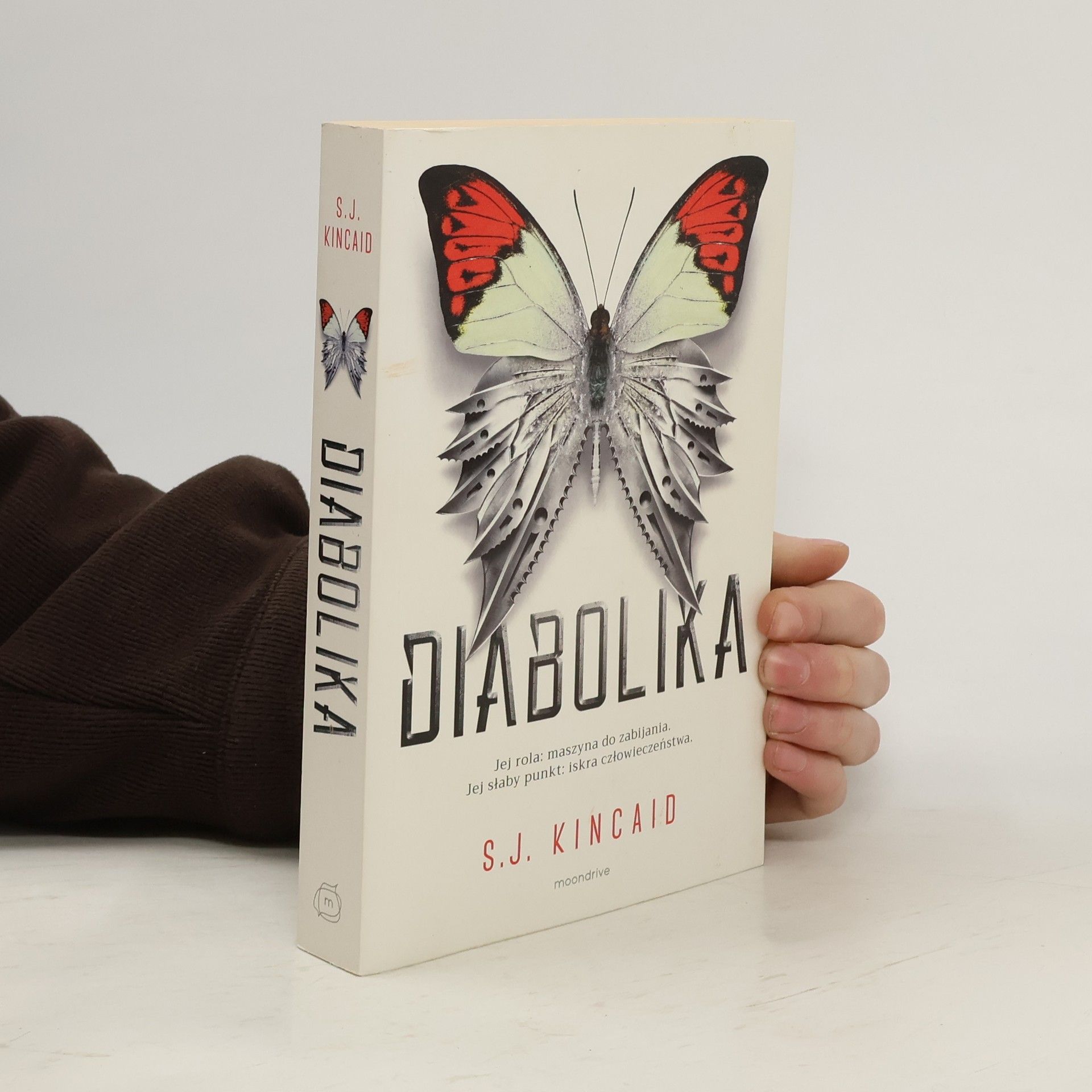 S.J. Kincaid Diabolika