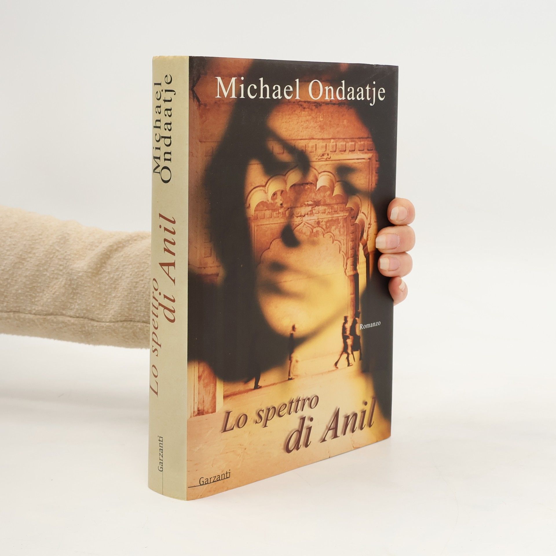 Michael Ondaatje Lo spettro di Anil