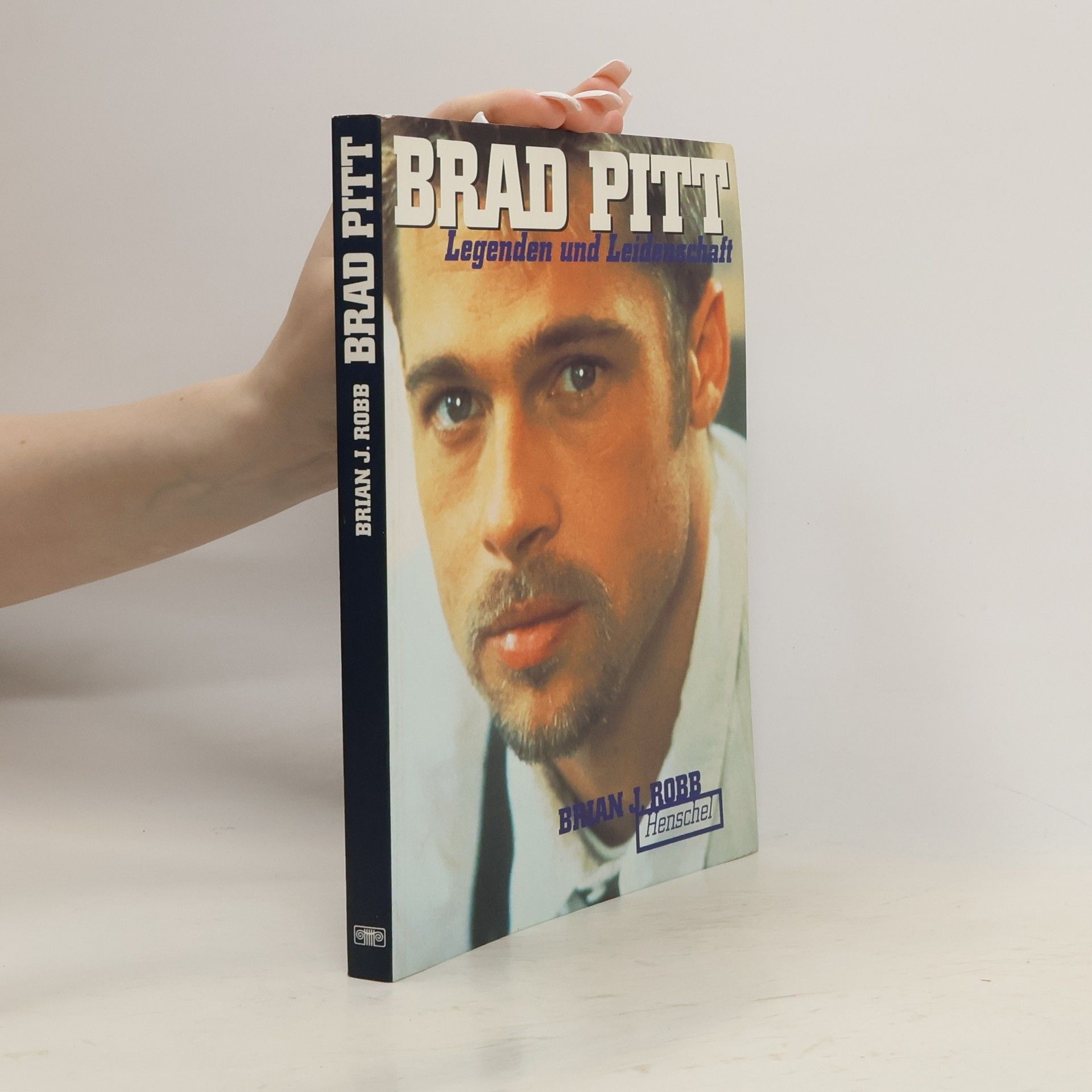 Brian J. Robb Brad Pitt