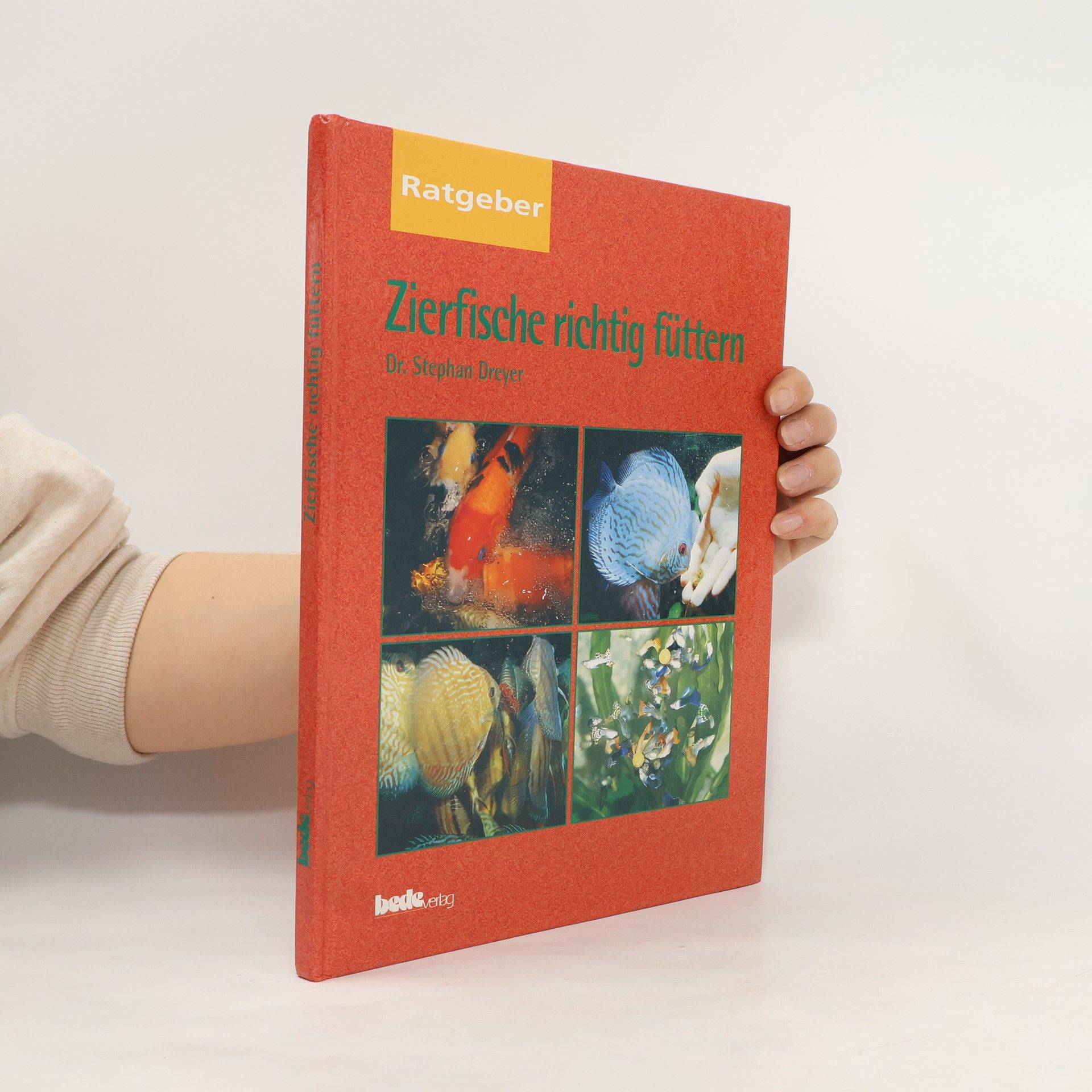 Dr. Stephan Dreyer Zierfische richtig füttern