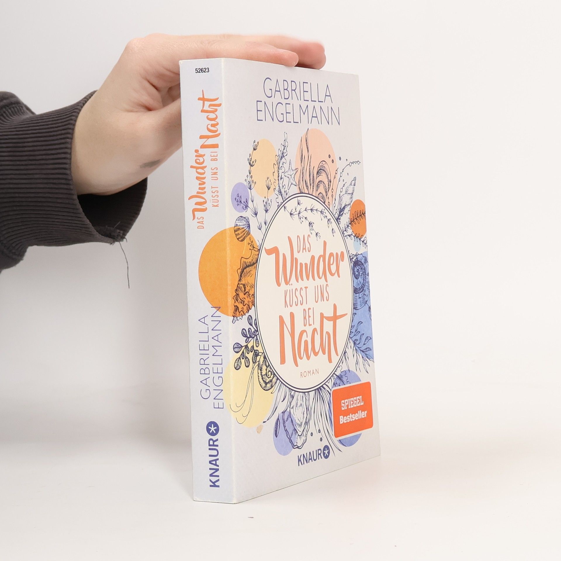 Das Wunder küsst uns bei Nacht