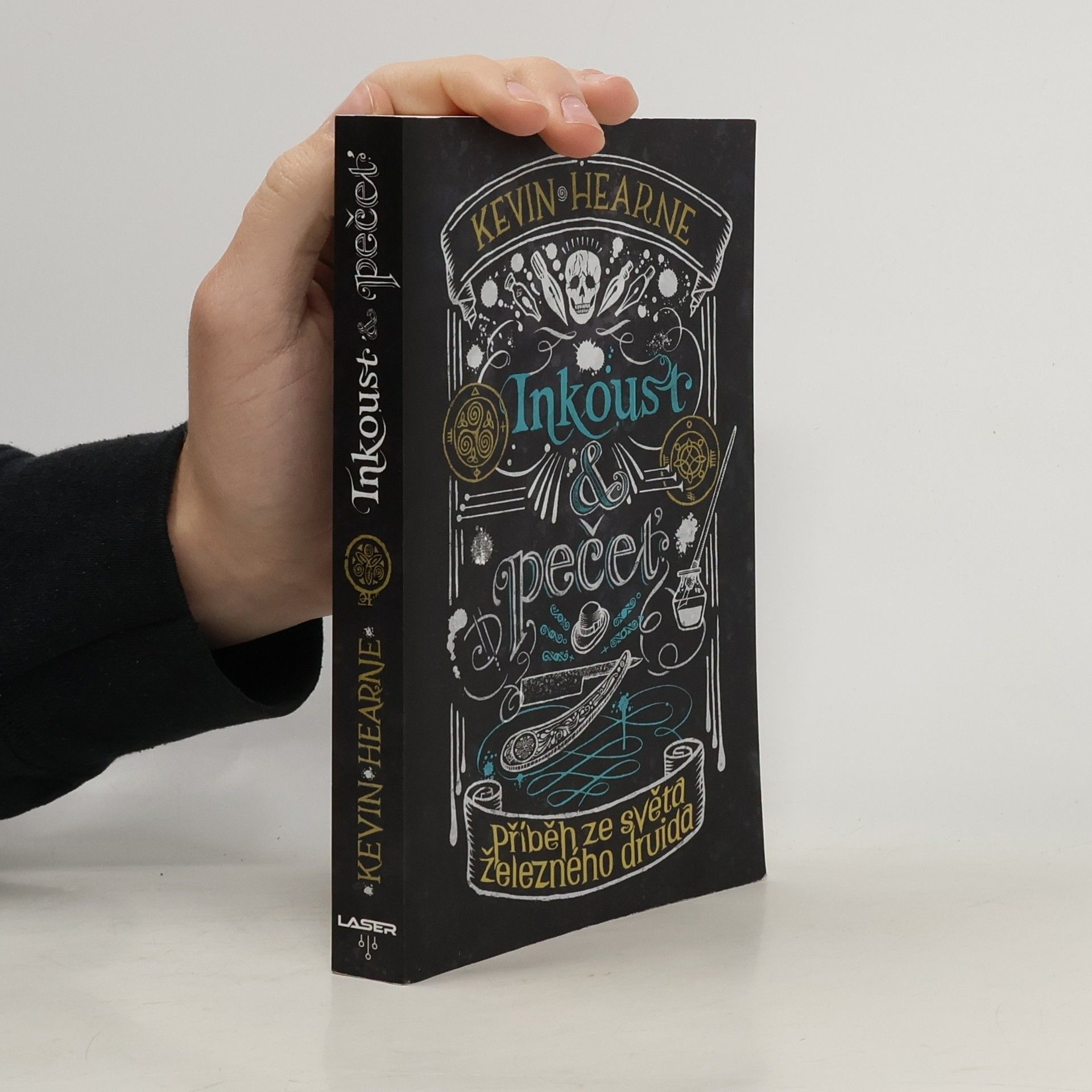 Kevin Hearne Inkoust & pečeť