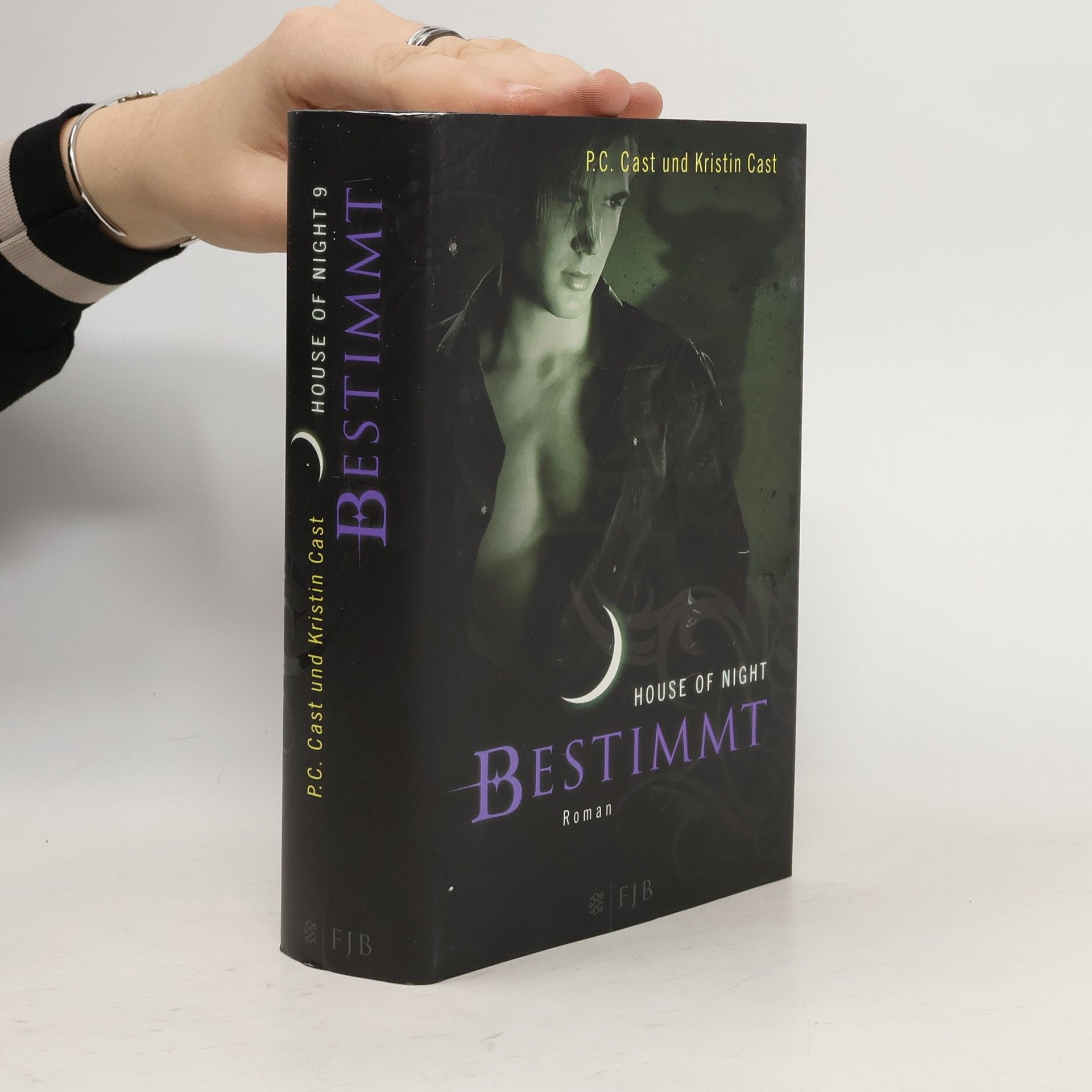 Phyllis Christine Cast House of Night. Bestimmt