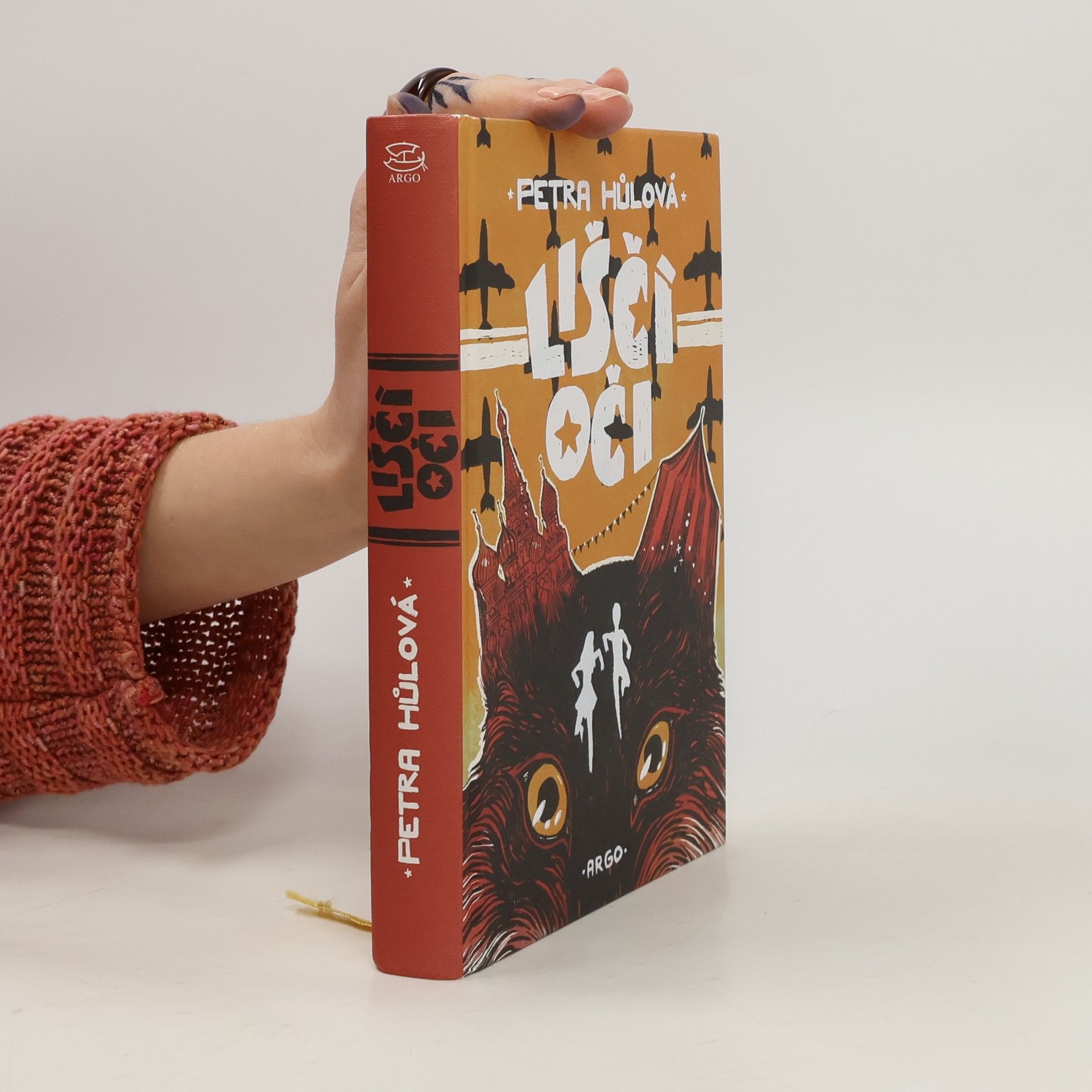 Petra Hůlová Liščí oči