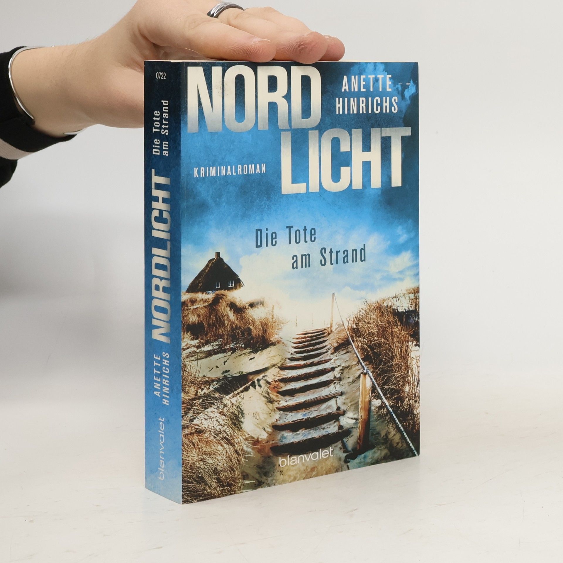 Anette Hinrichs Nordlicht. Die Tote am Strand