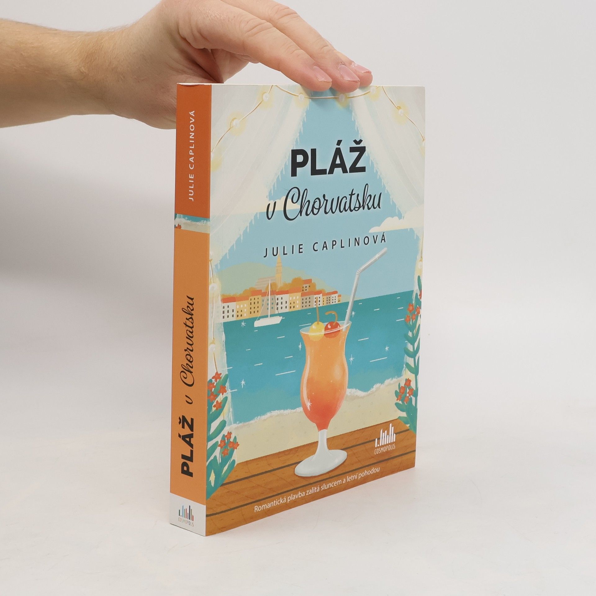 Julie Caplin Pláž v Chorvatsku