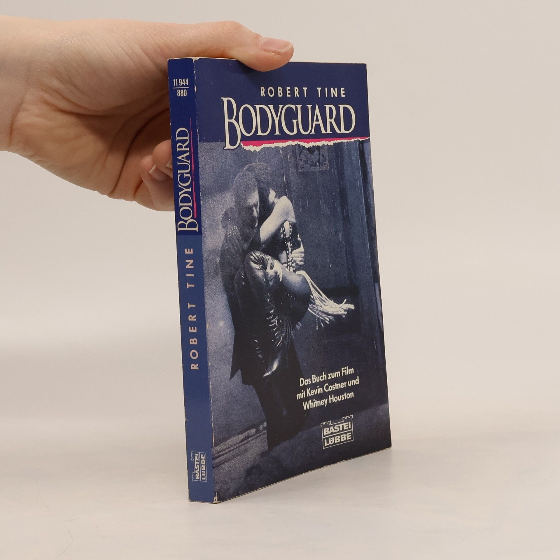 Robert Tine Bodygard