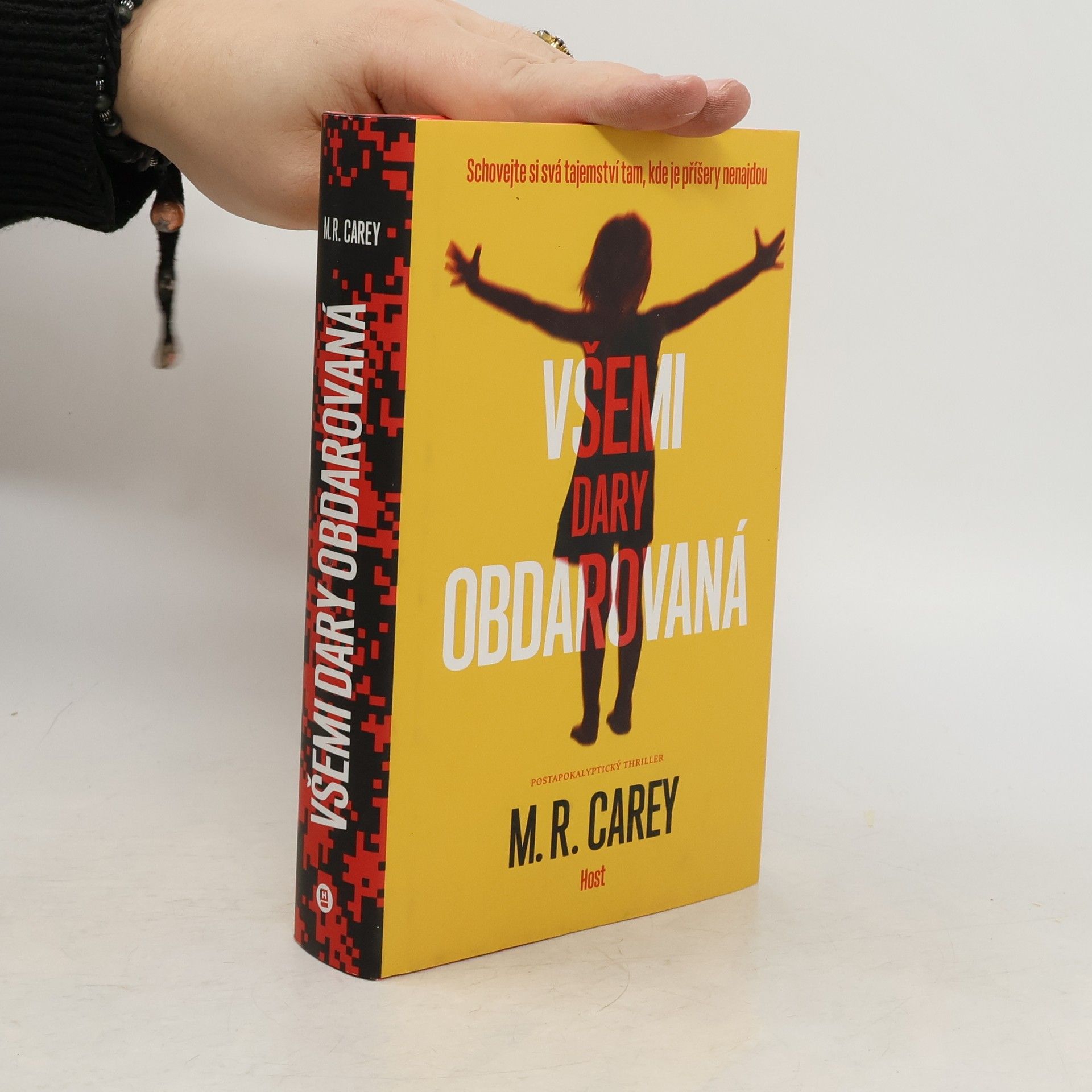 Všemi dary obdarovaná