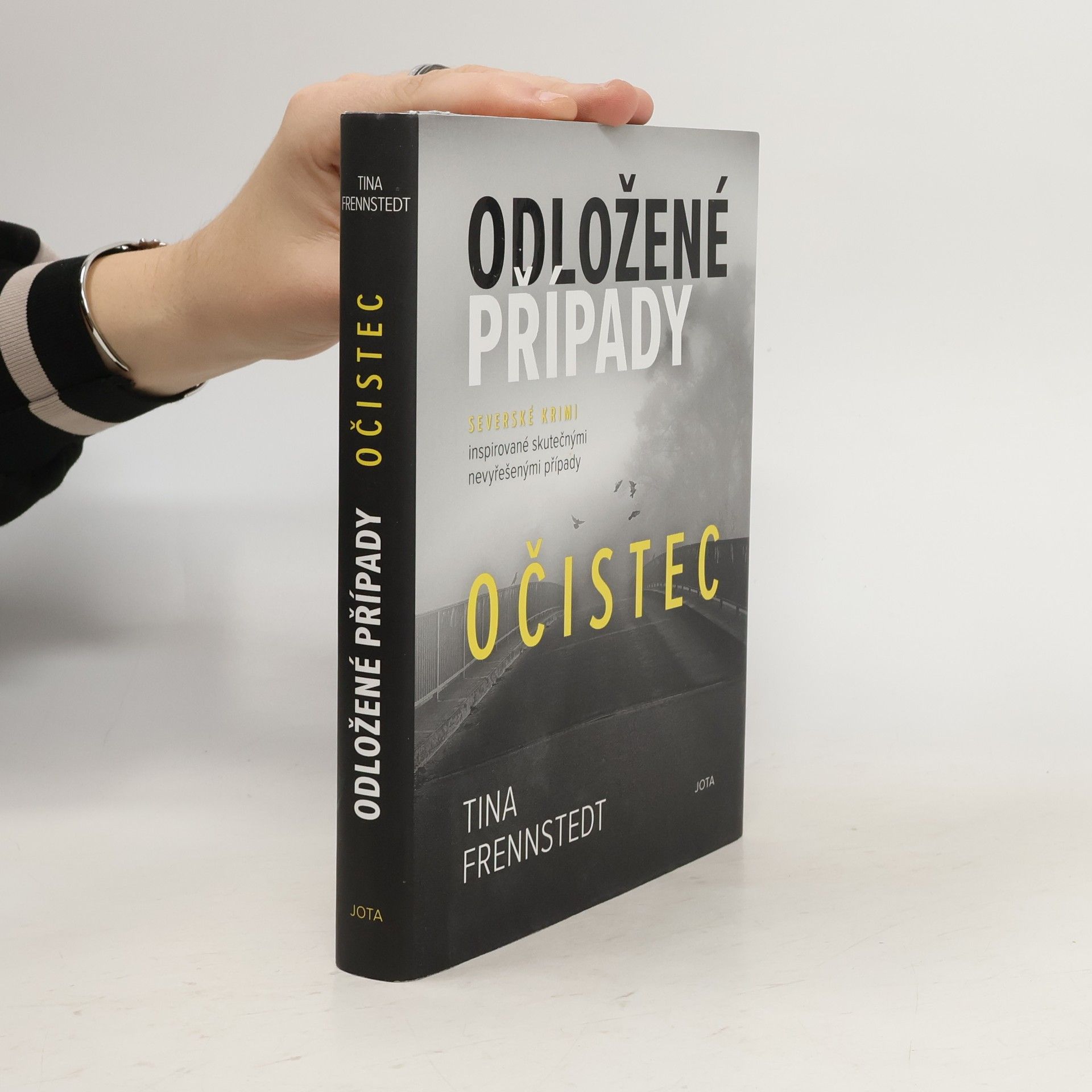 Tina Frennstedt Odložené případy. Očistec
