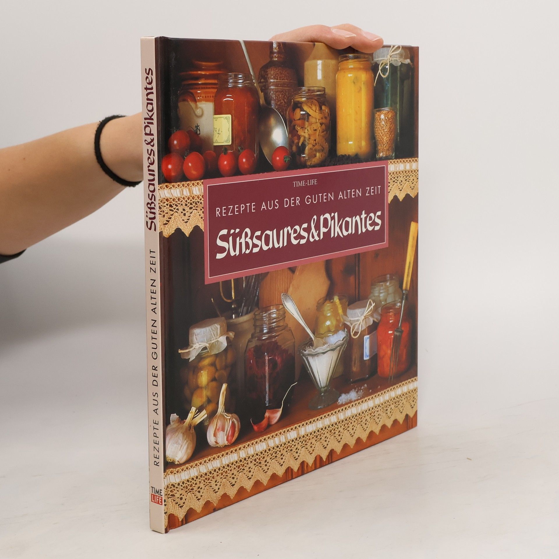 Amelia Swann Süßsaures & Pikantes