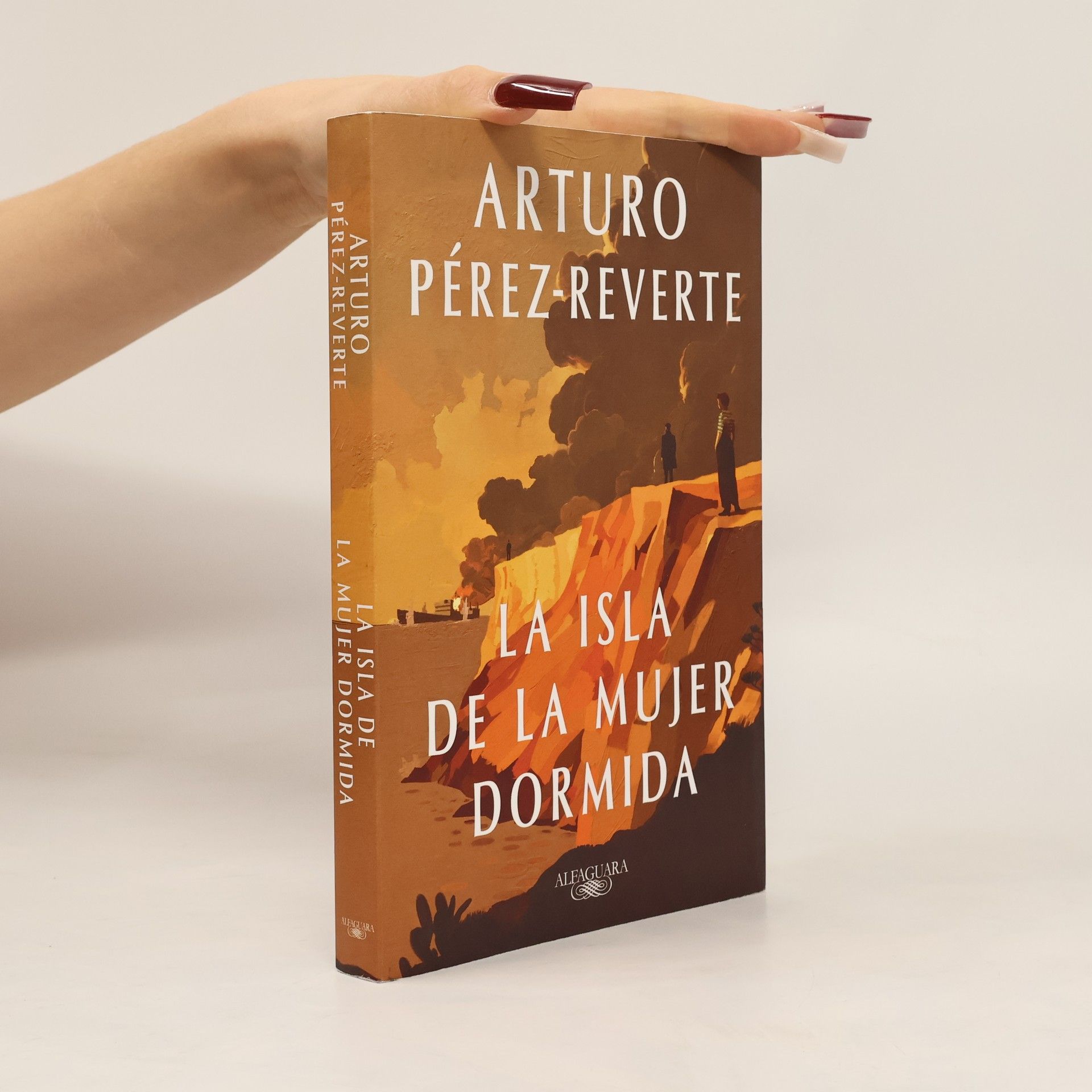 Arturo Pérez Reverte La isla de la mujer dormida