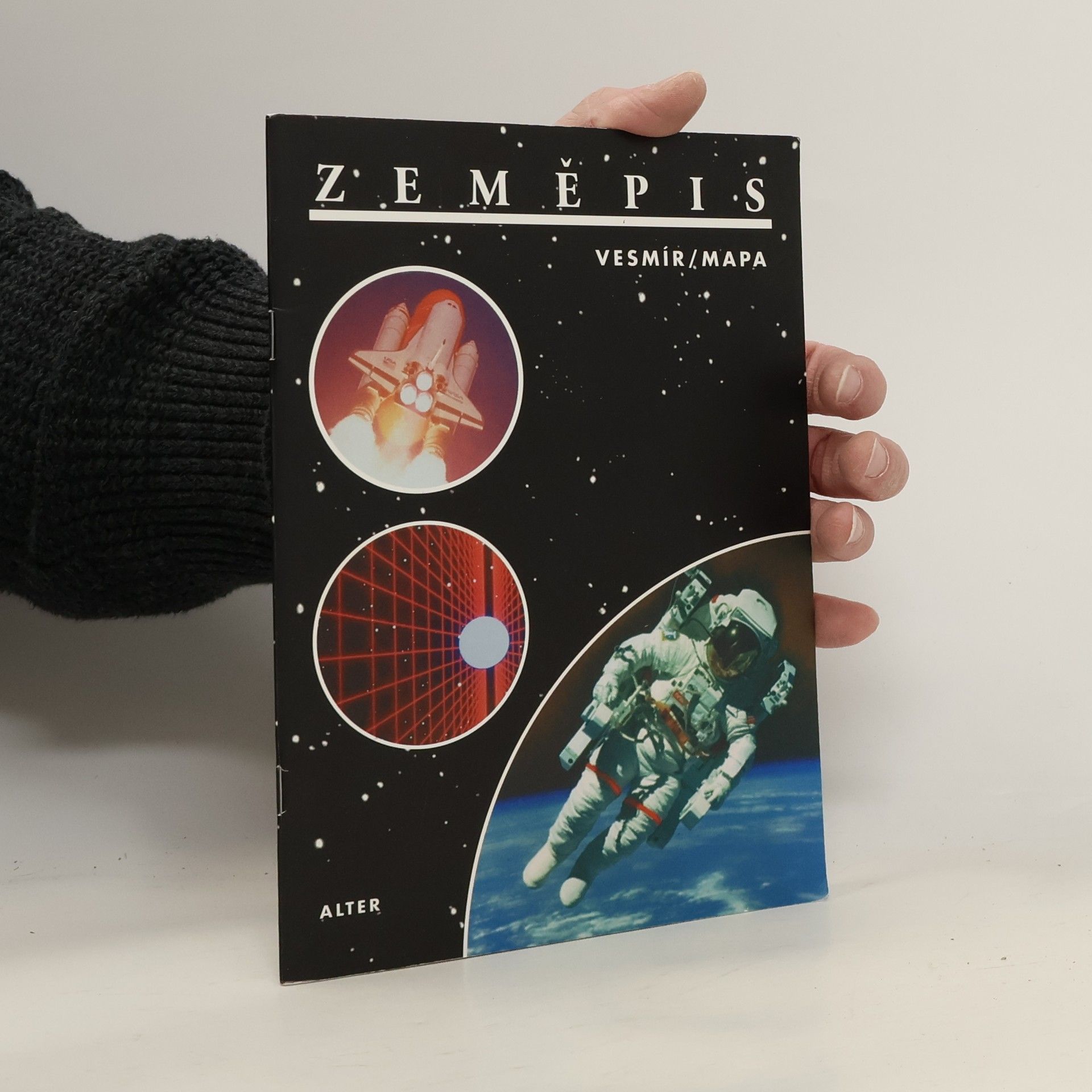 Helena Holovská Zeměpis pro 6. ročník ZŠ a nižší ročníky víceletých gymnázií: Vesmír