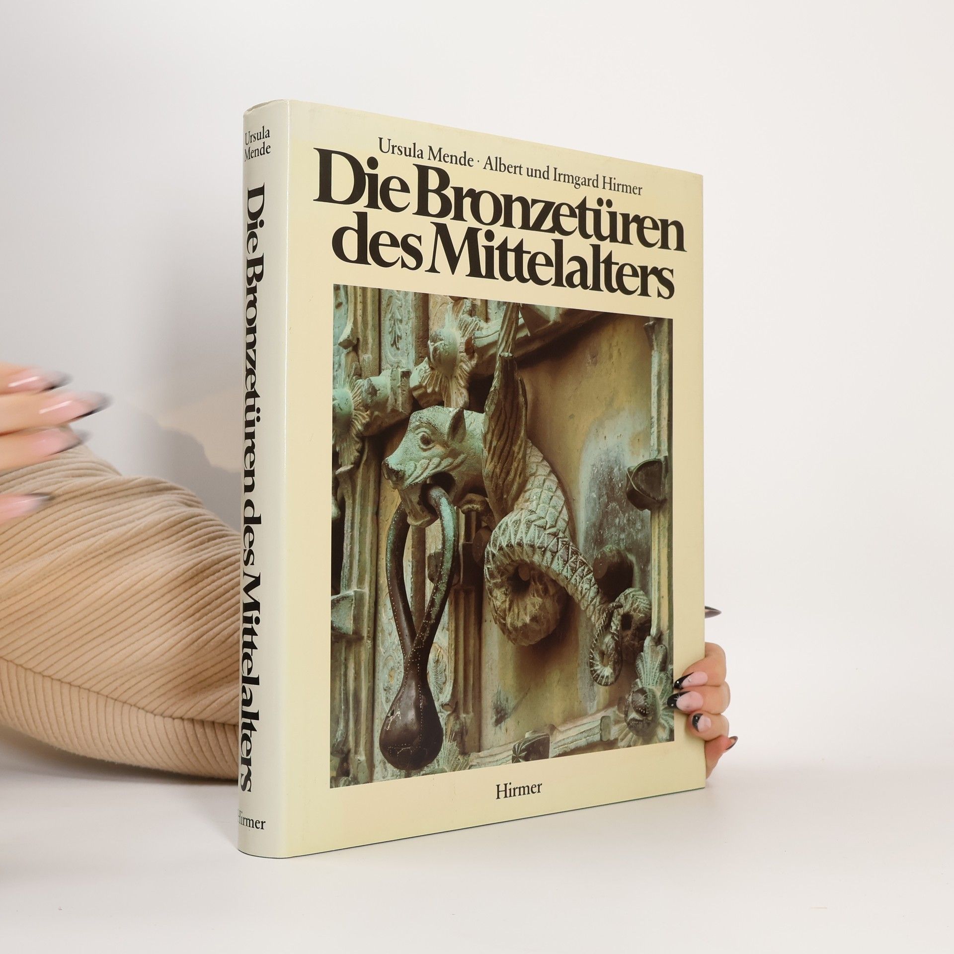 Ursula Mende Die Bronzetüren des Mittelalters