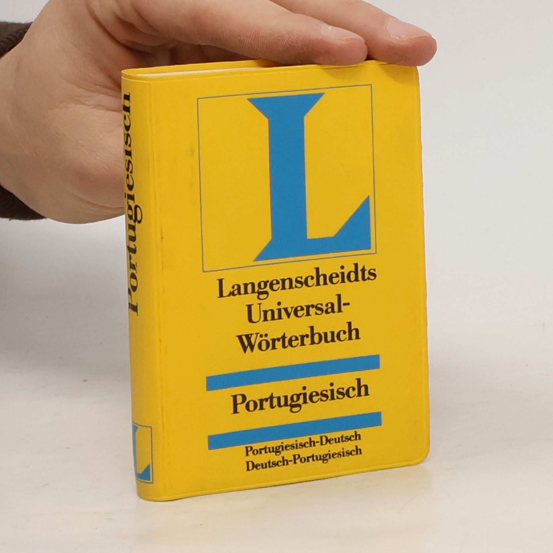 Langenscheidts Universal-Wörterbuch : Portugiesisch